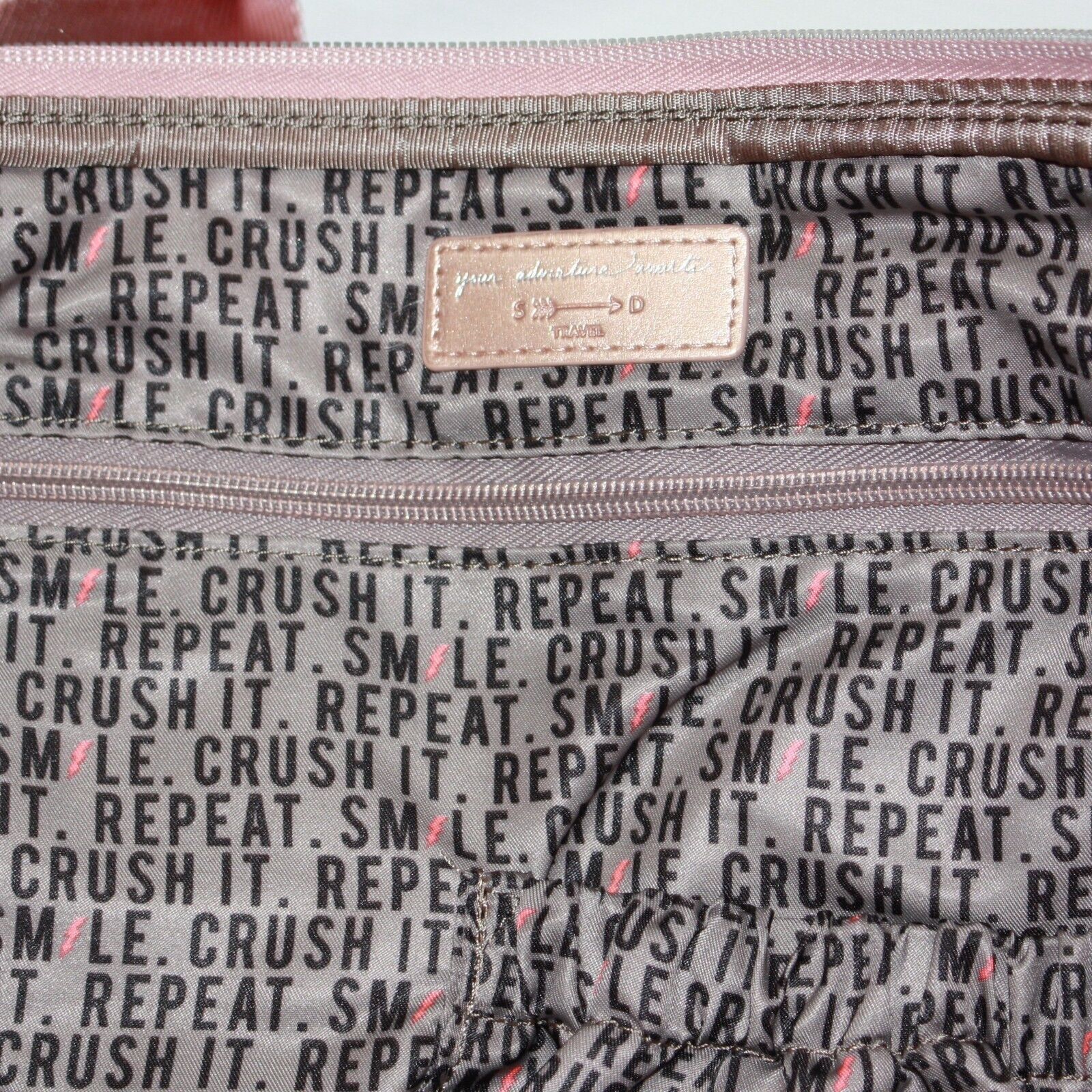 Other Stella & Dot Crush It Duffle Gym Travel Bag in Quilted $139 Size ONE SIZE - 4 Thumbnail
