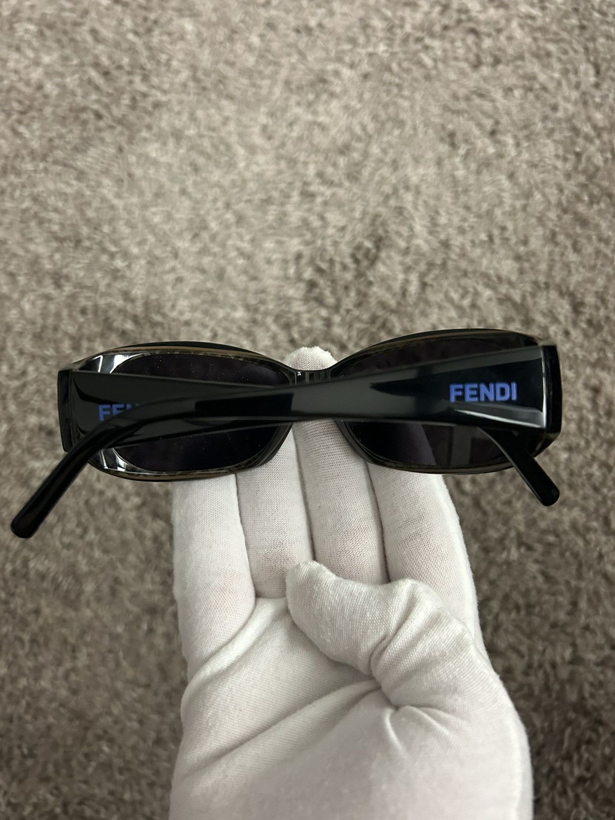 Fendi Fendi FS 303 Logo Sunglasses Size ONE SIZE - 6 Thumbnail