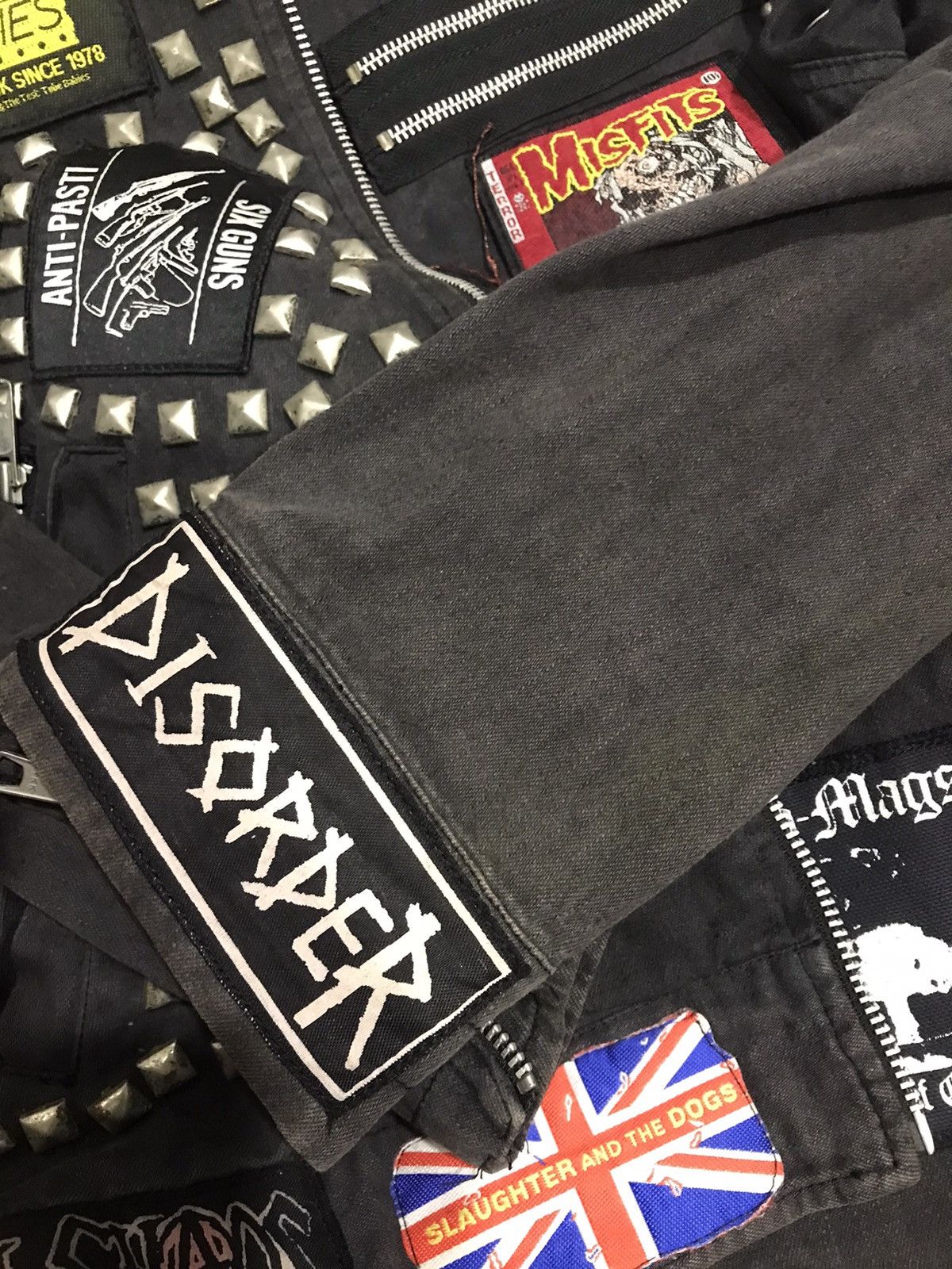 Band Tees Jacket punk………. Size US L / EU 52-54 / 3 - 12 Thumbnail