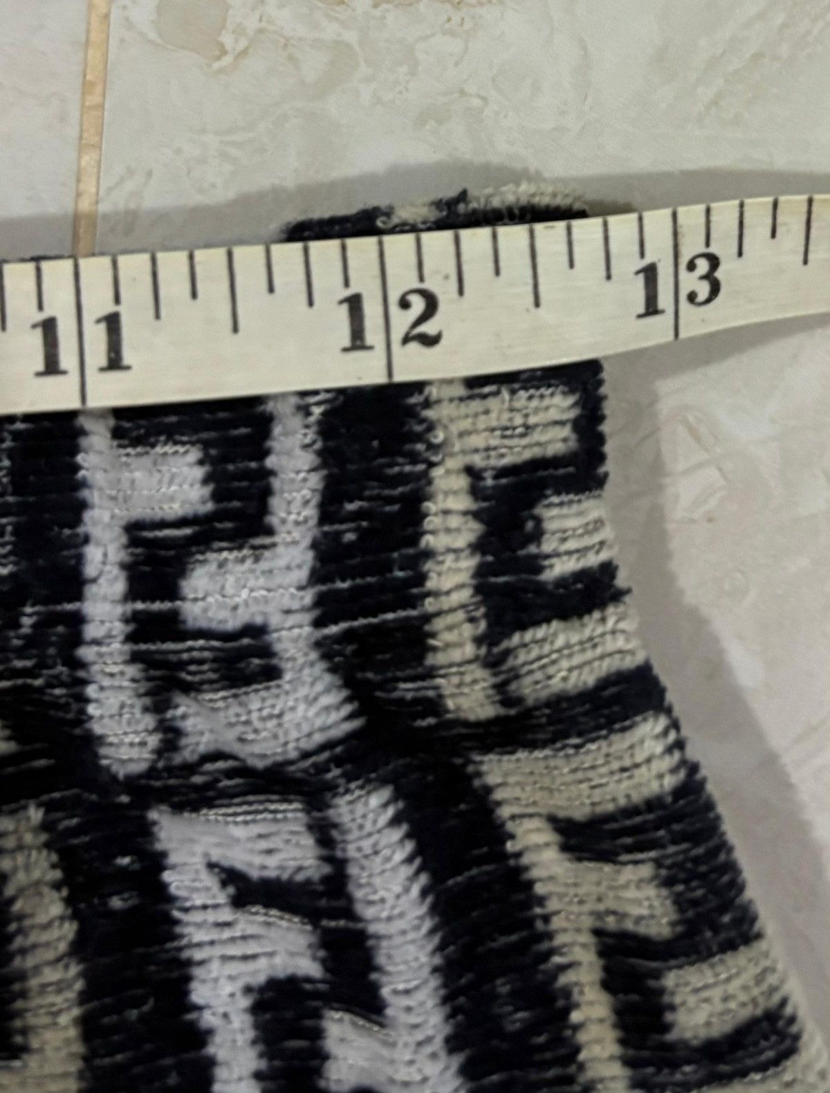 Fendi Vintage Fendi Monogram Skirt Size 26" / US 2 / IT 38 - 7 Thumbnail