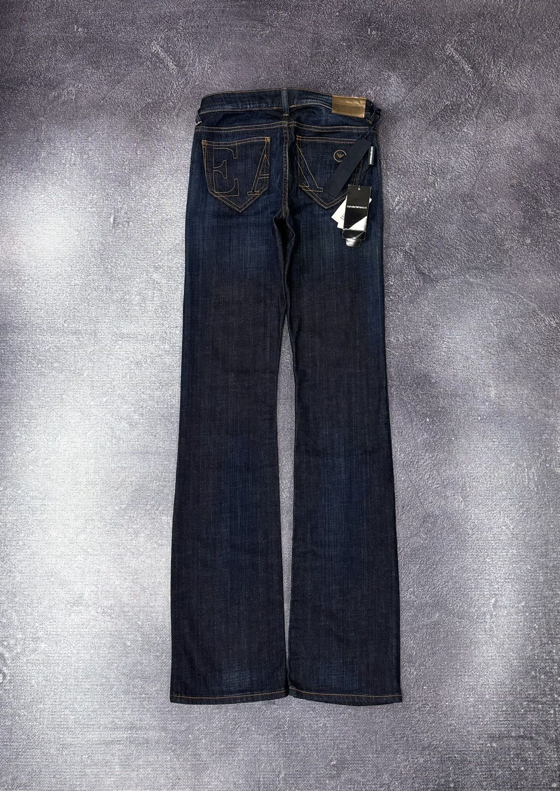 Emporio Armani Emporio Armani Cameron NWT Women’s Navy Blue Denim Jeans Size 25" / US 0 / IT 36 - 2 Thumbnail