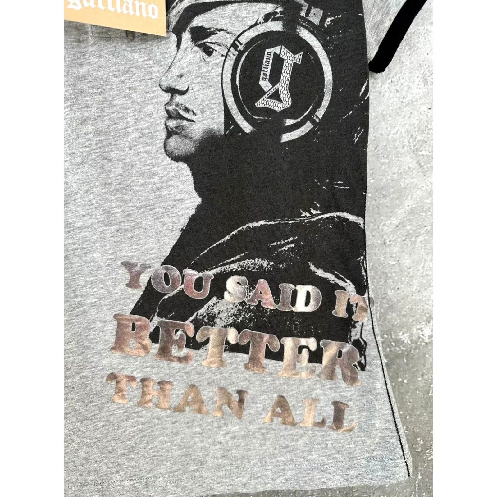John Galliano JOHN GALLIANO Y2K NEWSPAPER GAZETTE GRAY POLO SHIRT KENDALL JENNER SIZE S WOMEN Size S / US 4 / IT 40 - 4 Thumbnail
