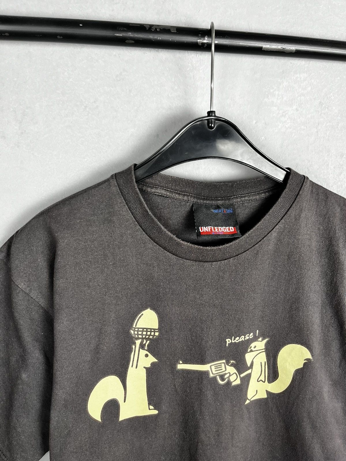 Rap Tees × Vintage Vintage Unfledged Big Logo Rap T-shirt y2k Size US L / EU 52-54 / 3 - 2 Thumbnail