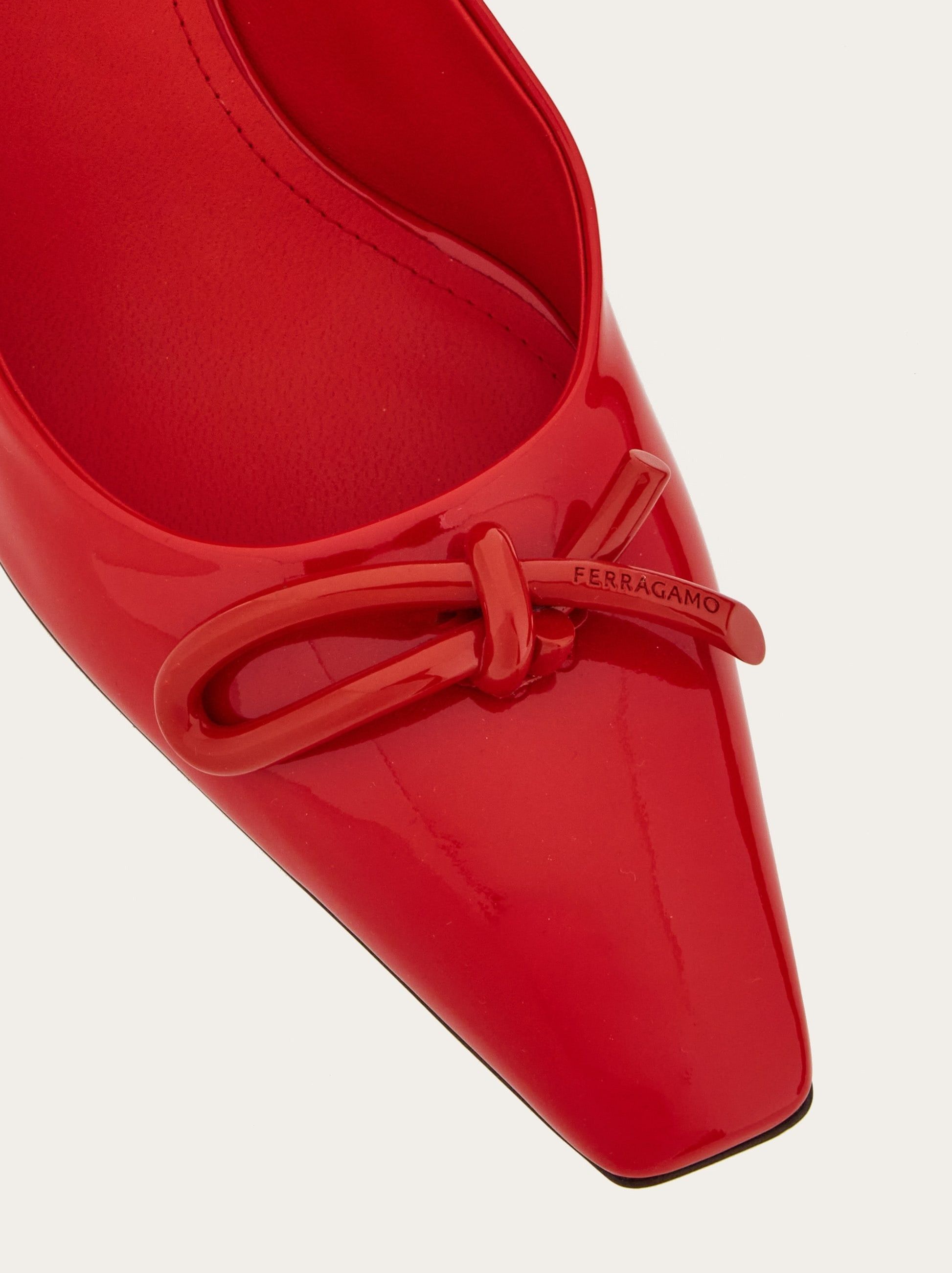 Salvatore Ferragamo o1s1rm0924 Detailing Leather Pumps in Red Size US 8.5 / IT 38.5 - 7 Thumbnail