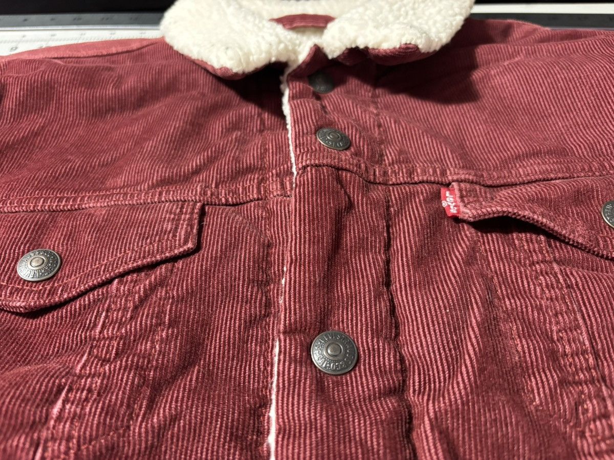 Levi's Sherpa Lined Corduroy Trucker Jacket Size US S / EU 44-46 / 1 - 2 Thumbnail