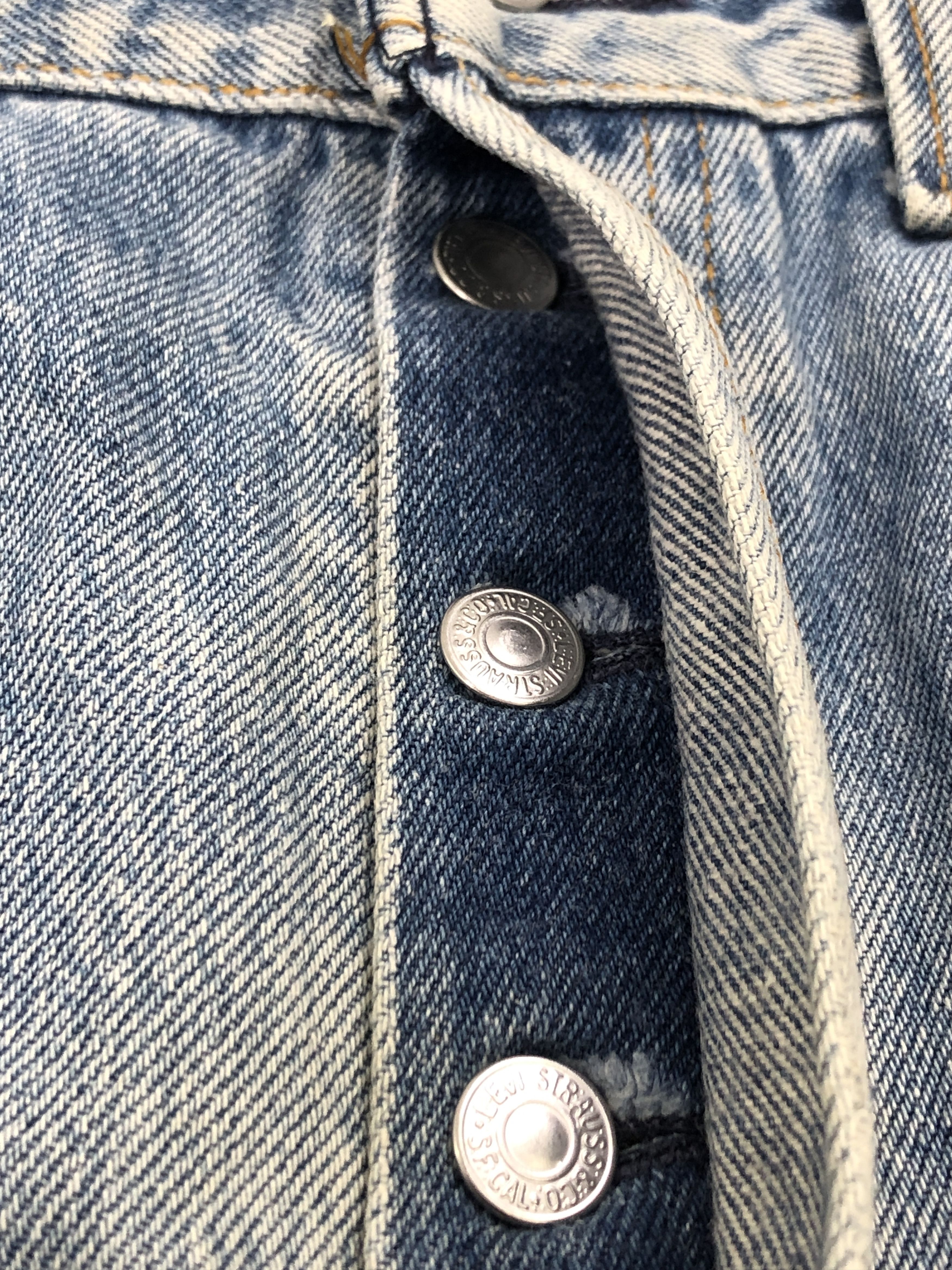 Levi's × Vintage Vintage 90s Levis 501 Light Washed Jeans Size US 31 - 12 Thumbnail