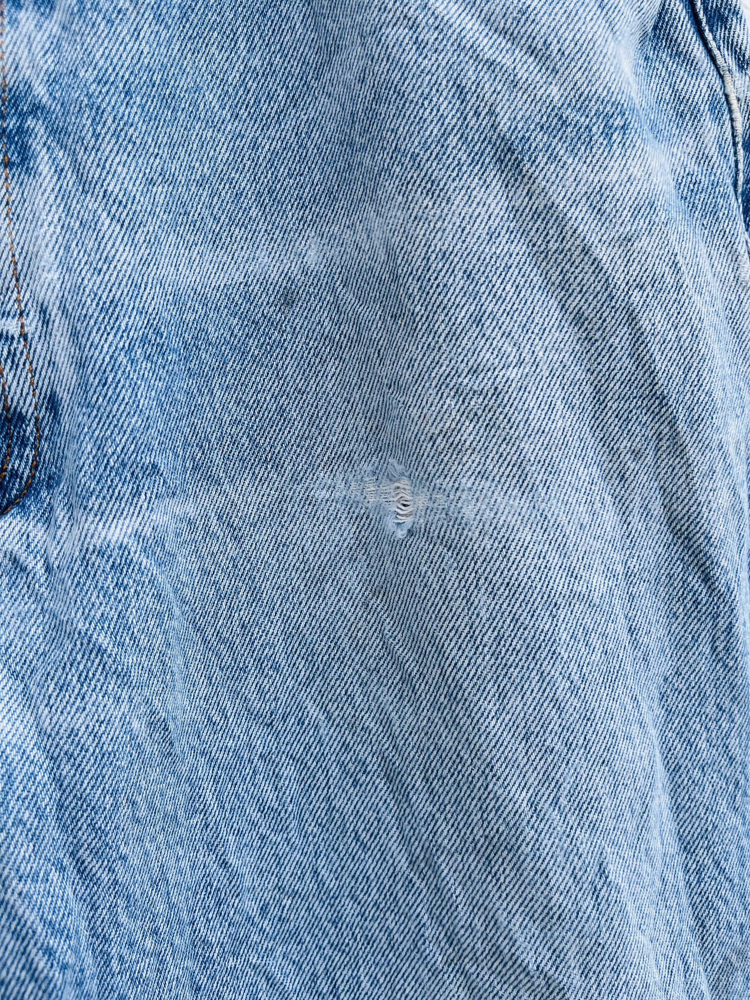 Levi's Vintage Clothing × Vintage Vintage 90s Levis Distressed Kurt Cobain Fashion Style Size US 33 - 11 Thumbnail