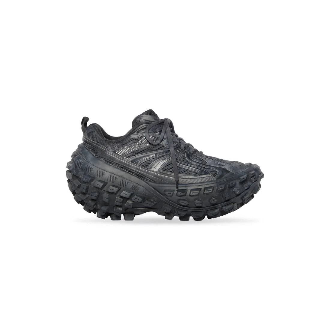 Balenciaga o1bcso1str0326 Bouncer Sneakers in Black Size US 7 / IT 37 - 1 Thumbnail