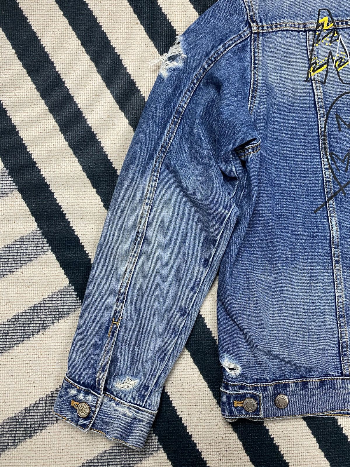 Zara No More Flowers vtg Denim jacket Size US L / EU 52-54 / 3 - 6 Thumbnail