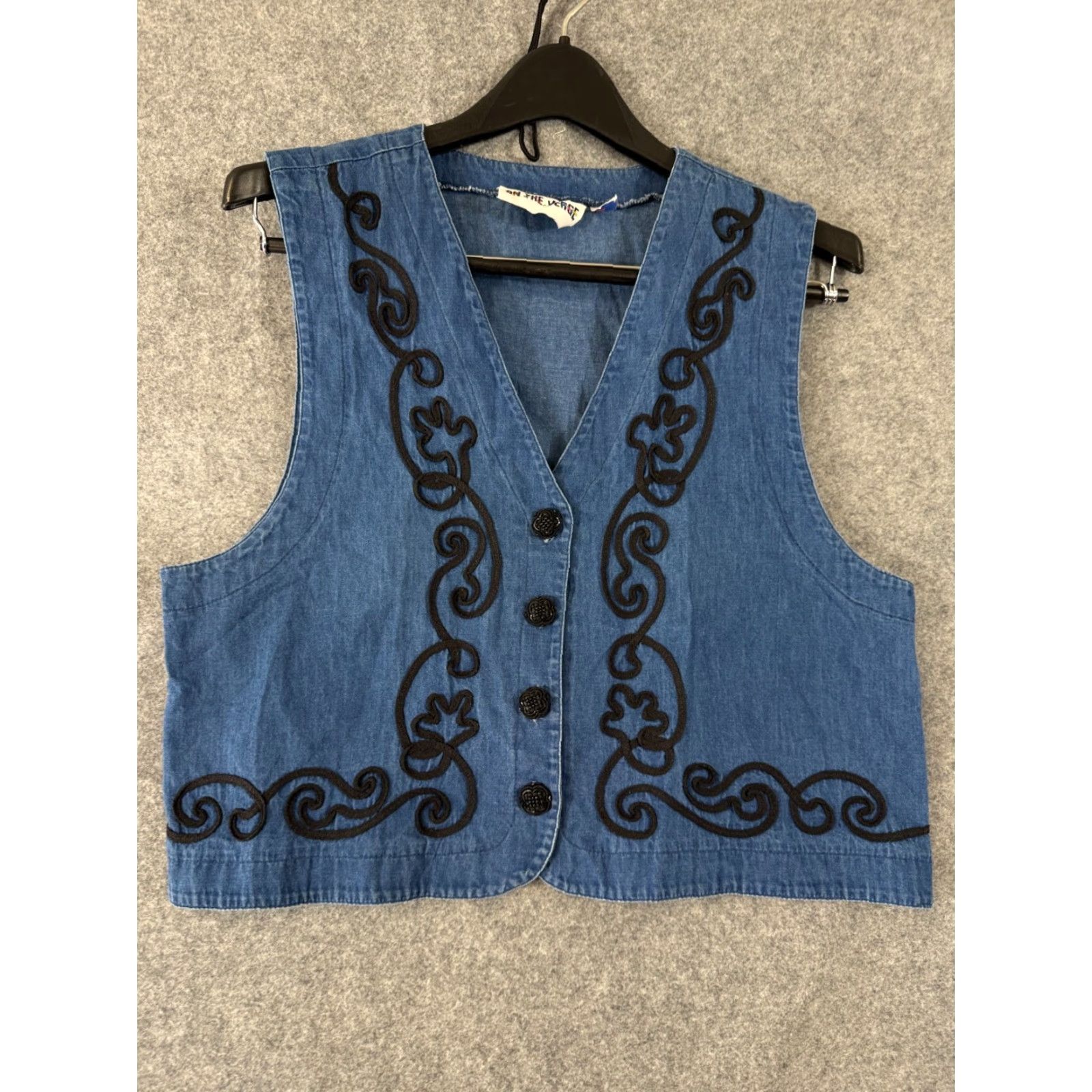 Denime VINTAGE On The Verge Vest Womens M Blue Denim Embroidered Boho Western USA Vest Womens M Blue Denim Embroidered Boho Western USA Vintage Size M / US 6-8 / IT 42-44 - 3 Thumbnail
