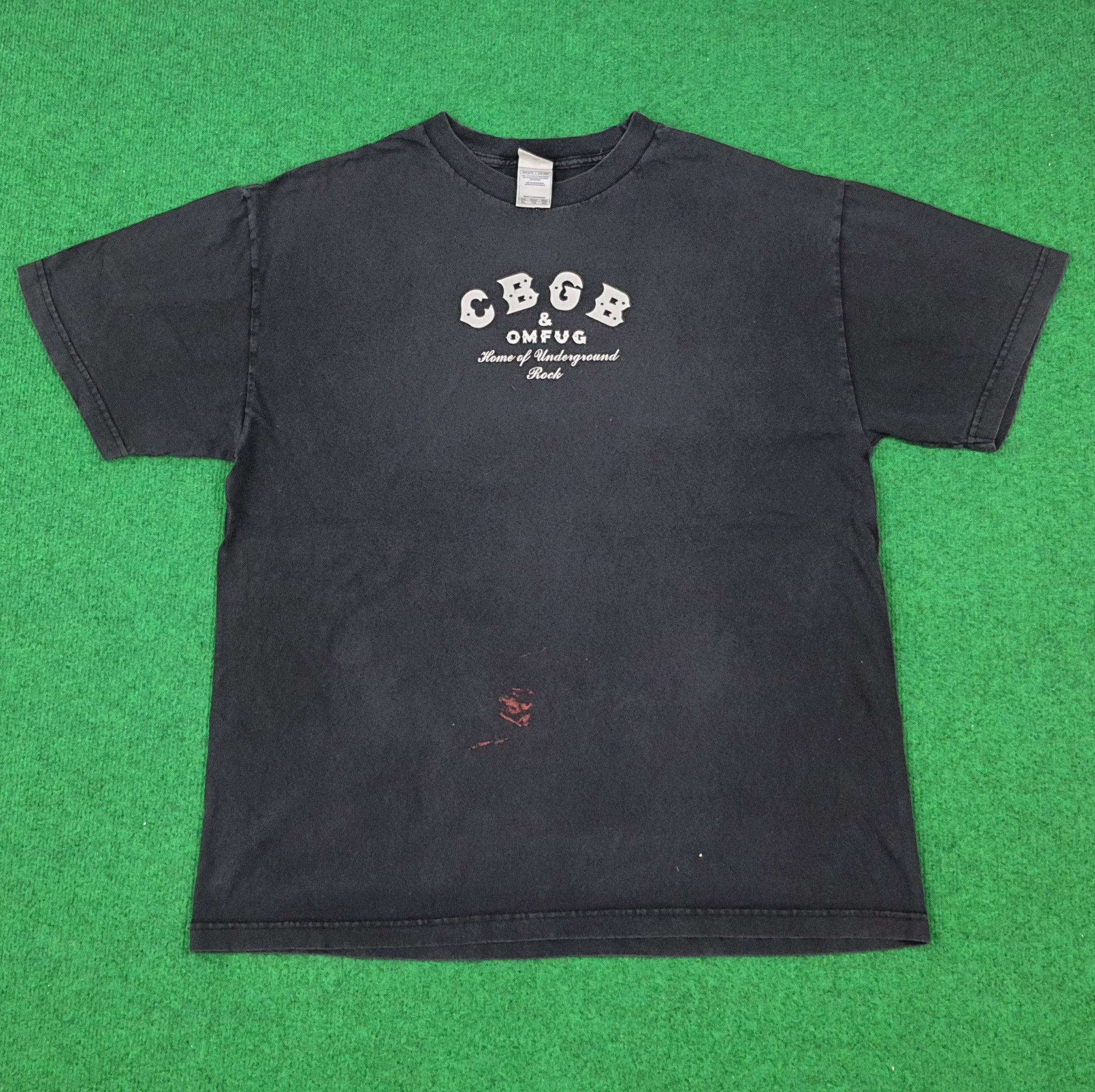Vintage Vintage CBGB New York City Music Club Tshirt Size US XL / EU 56 / 4 - 1 Thumbnail