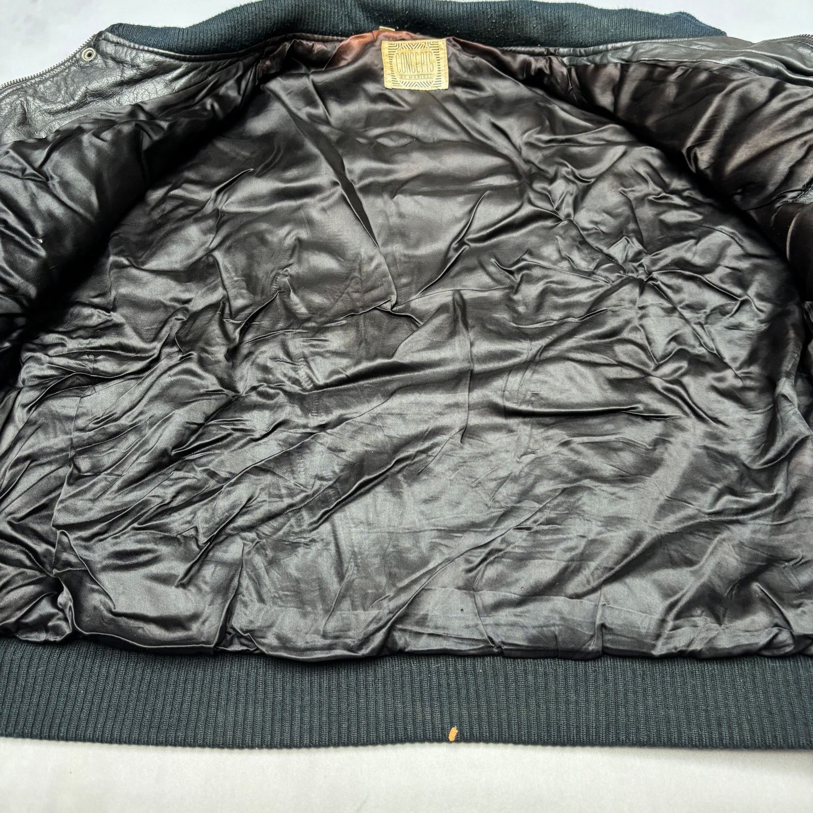 Vintage VTG 1989 The Who 25th Anniversary Tour Leather Bomber Large Size US L / EU 52-54 / 3 - 7 Thumbnail