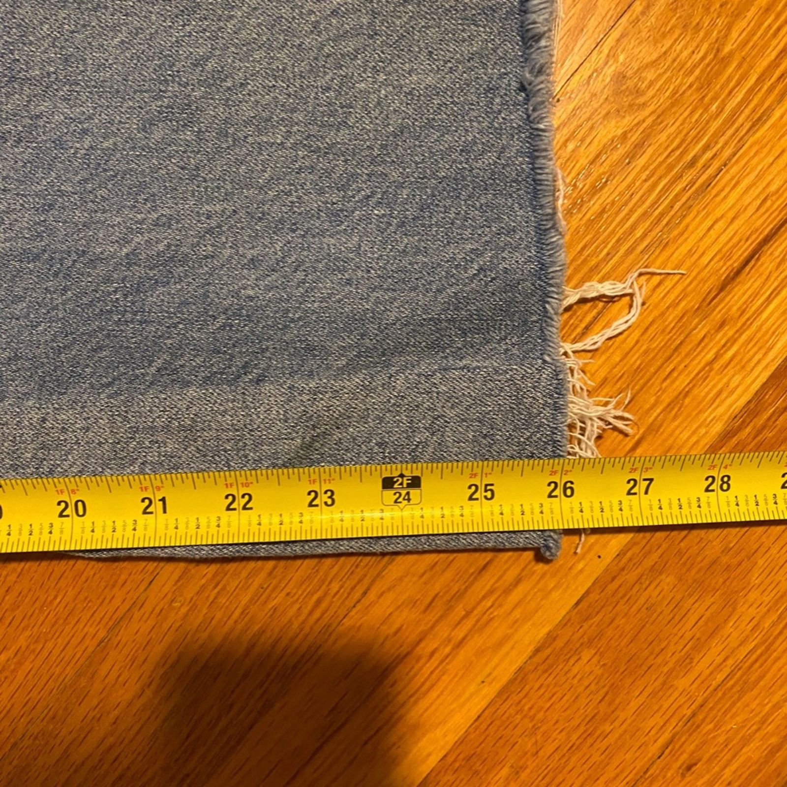 Free People Free People High-Rise Regular Button Fly Raw Hem Jeans - 26 Size 26" / US 2 / IT 38 - 12 Thumbnail
