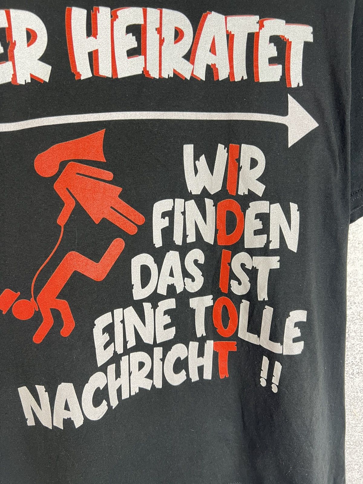 Other Vintage Y2K Humour IDIOT Tee Size US M / EU 48-50 / 2 - 3 Thumbnail