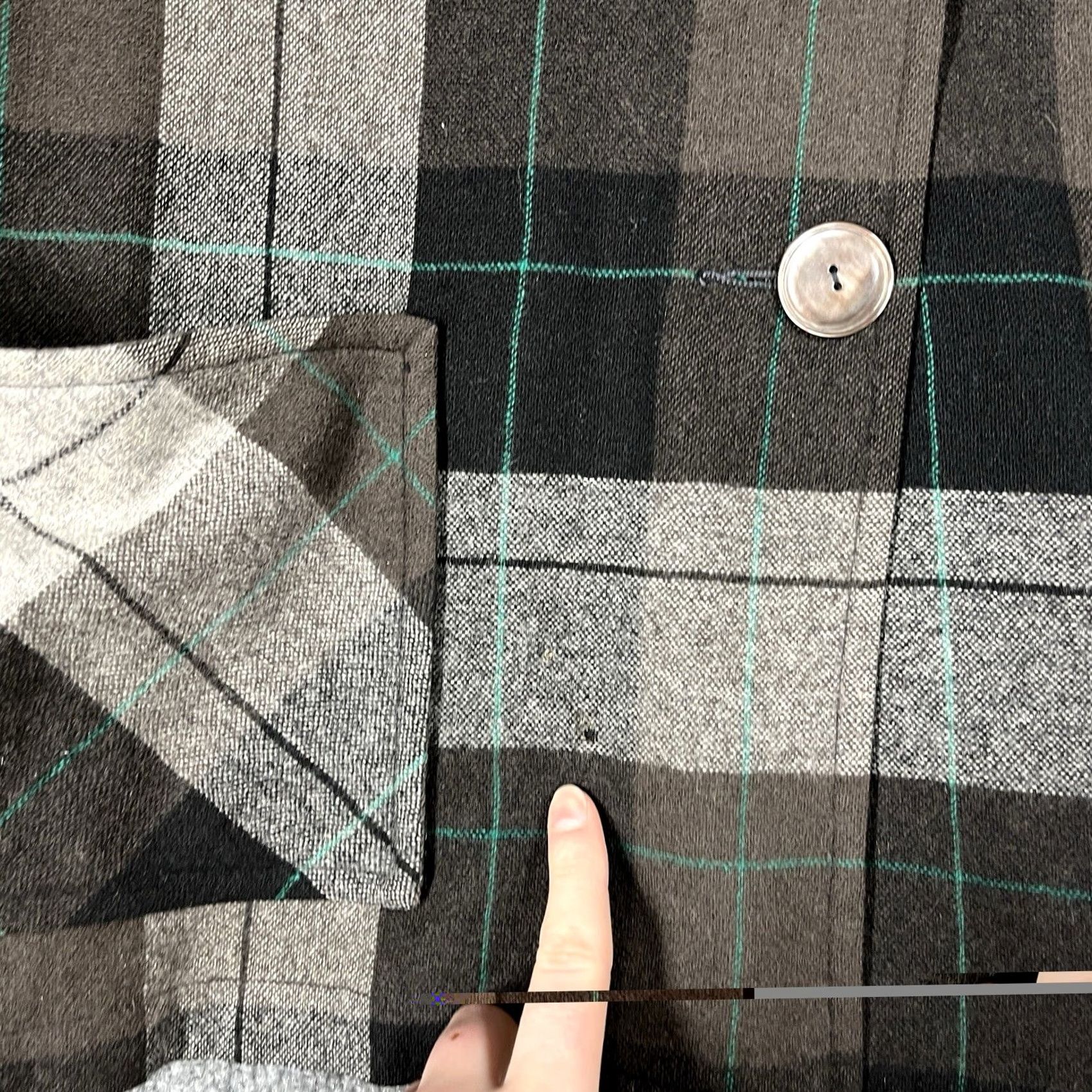 Pendleton VINTAGE Pendleton Jacket Shirt Womens L Black Wool Plaid 40s 50s 49er Shacket Rockabilly Decade 1950s Mens Womens Boys Girls Size L / US 10 / IT 46 - 5 Thumbnail