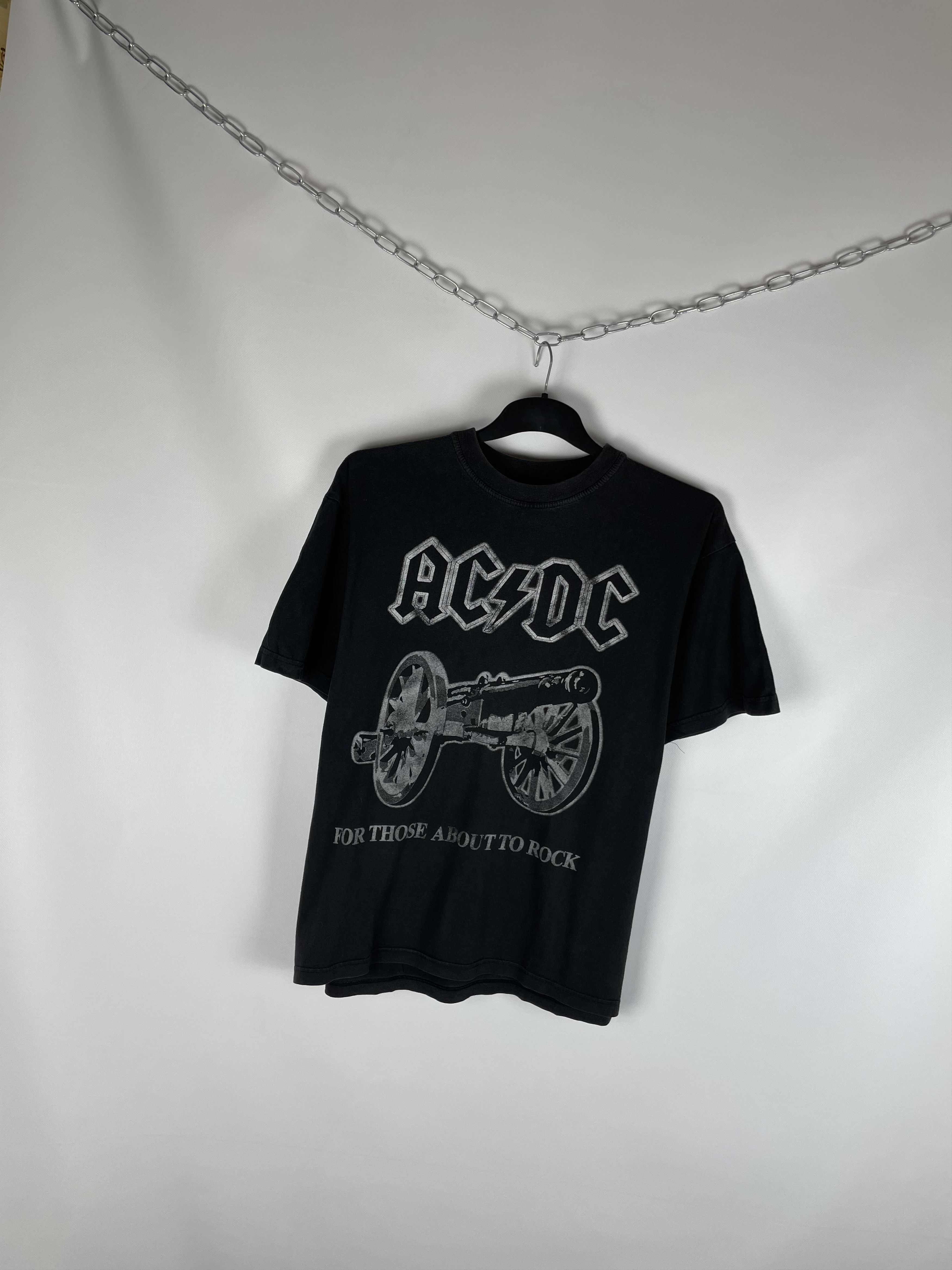 Band Tees Vintage 00s T-Shirt AcDc Size US XL / EU 56 / 4 - 2 Thumbnail