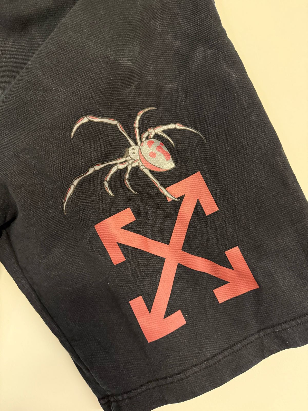 Off-White OffWhite shorts Size US 32 / EU 48 - 2 Thumbnail