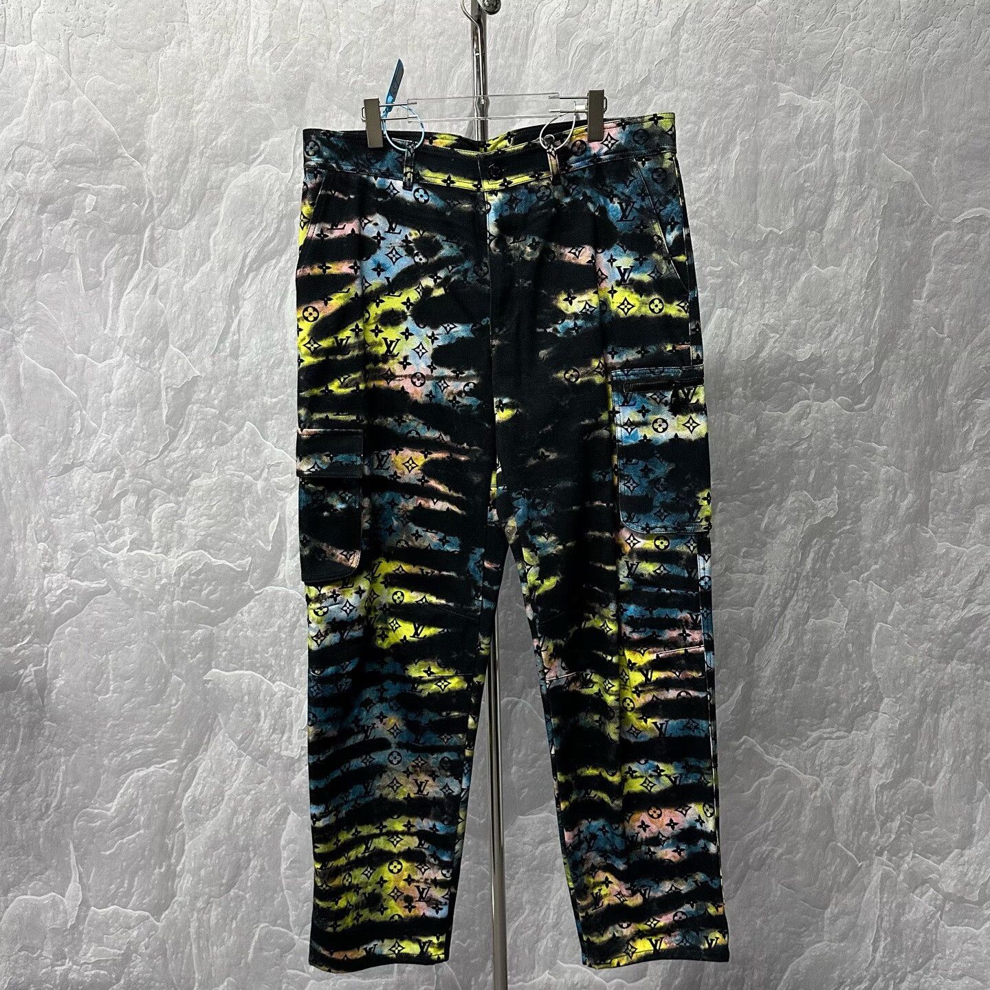 Louis Vuitton louis vuitton colorful denim cargo pants Size US 27 - 1 Thumbnail