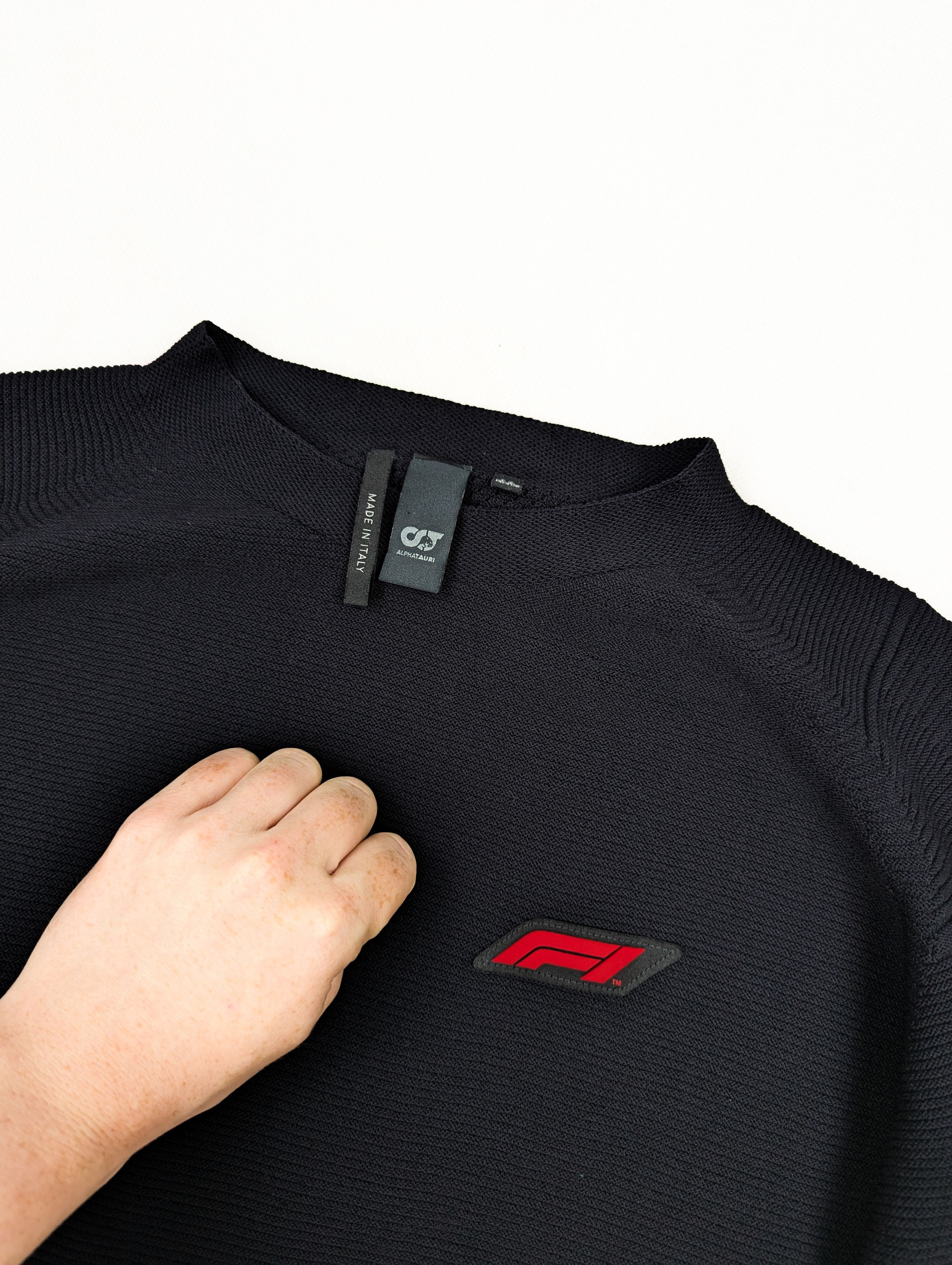 Red Bull Alphatauri 3d knit sweater jumper L Size US L / EU 52-54 / 3 - 2 Thumbnail