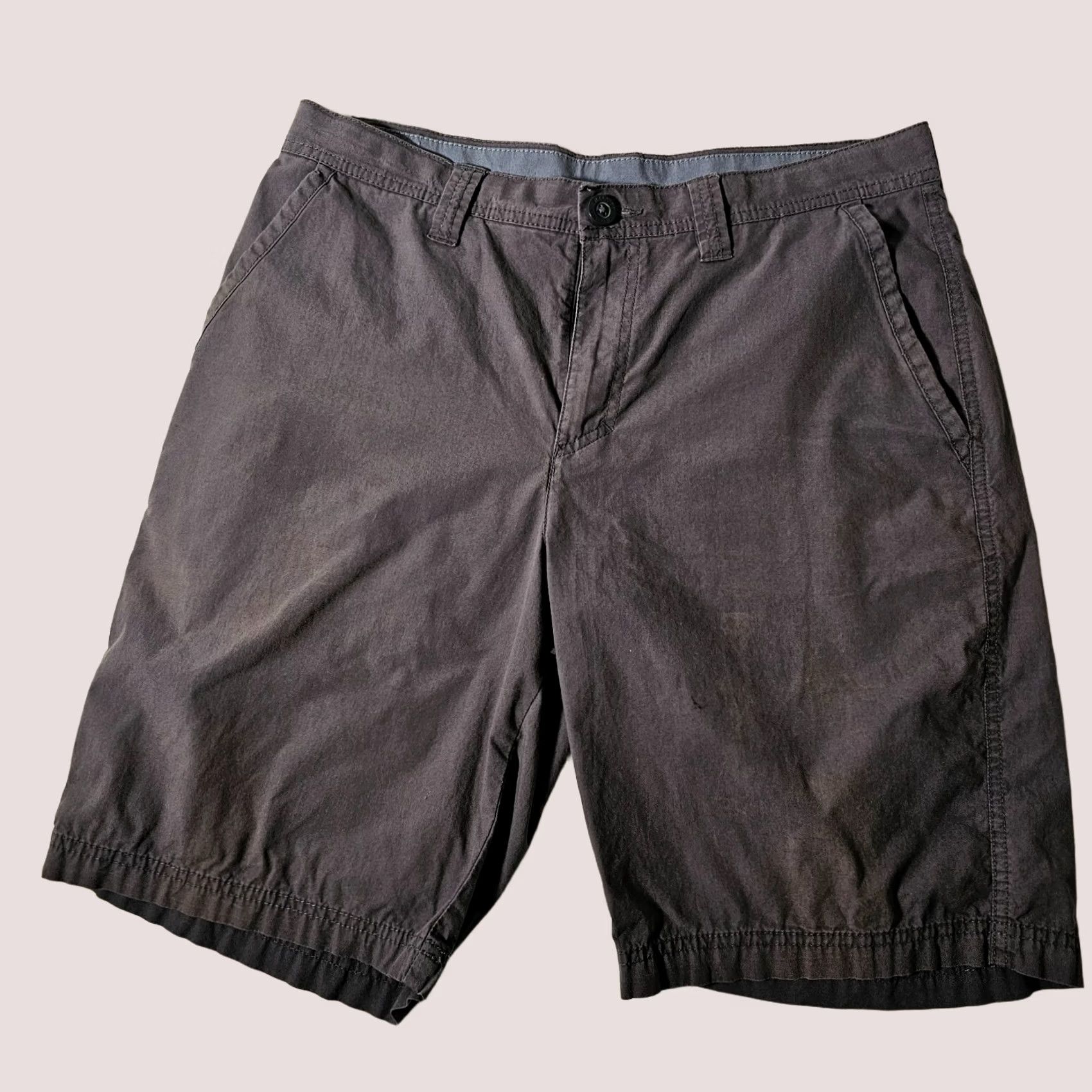 Vintage Columbia Shorts Men 32 Gray Cargo Elastic Waist Hiking Fishing 10L Size US 32 / EU 48 - 1 Thumbnail