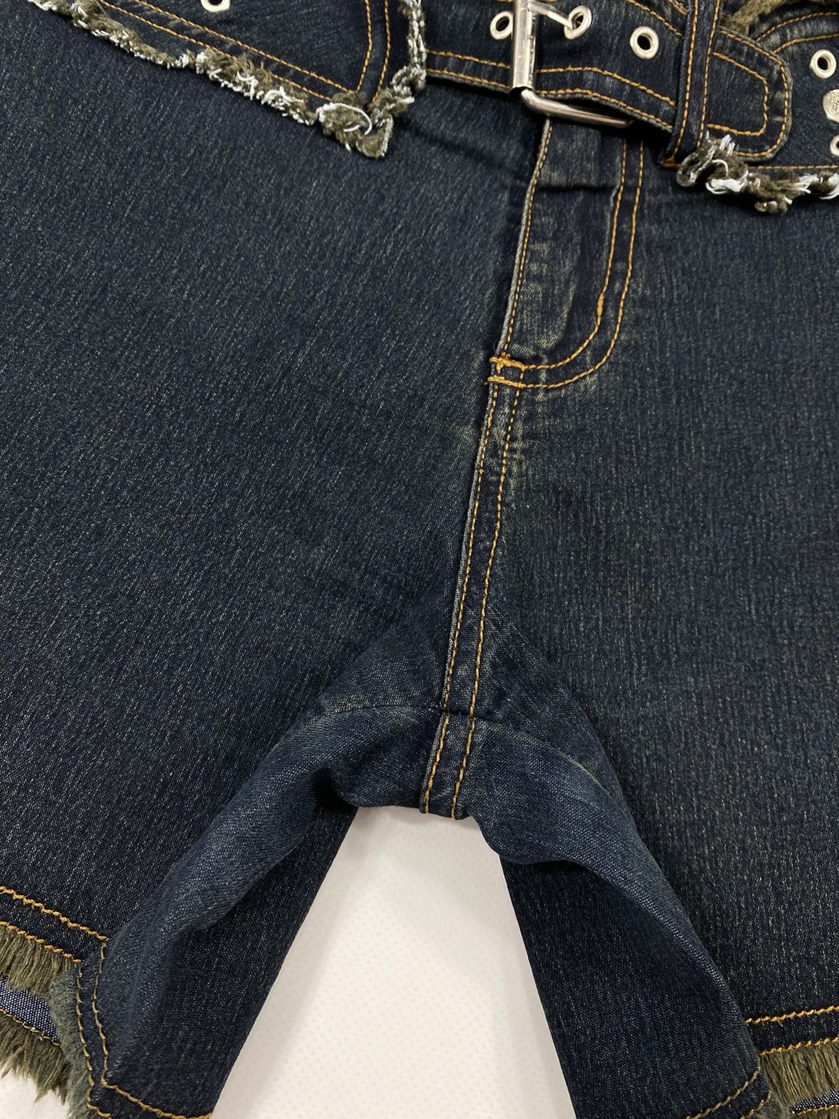 Vintage LASTDROP🔥 Y2K Studded Distressed Style Boho Belt Mini Shorts Size 28" / US 6 / IT 42 - 7 Thumbnail
