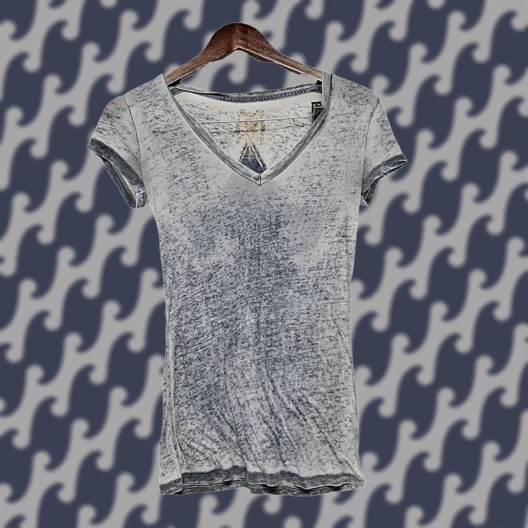 Velvet Rock & Roll Couture Velvet Stone Gray Rhinestone Graphic Tee Ladies Shirt Pullover S Gray Rhinestone USA Fleur de Lis Boomers? Size S / US 4 / IT 40 - 1 Thumbnail