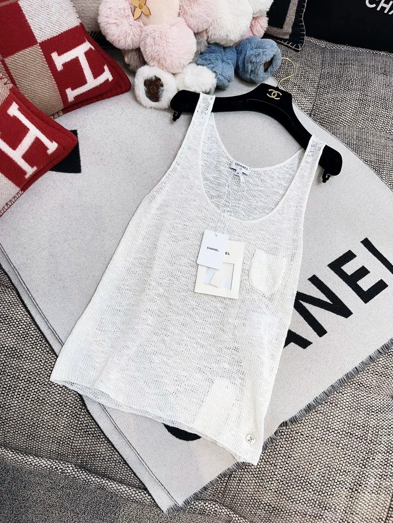 Chanel Chanel 25M cocobeach beach series white knitted vest Size XS / US 0-2 / IT 36-38 - 3 Thumbnail