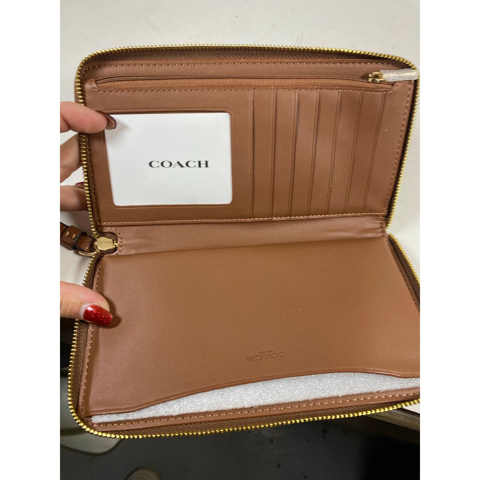 Coach Coach Dempsey Large Phone Wallet NWT Size ONE SIZE - 3 Thumbnail