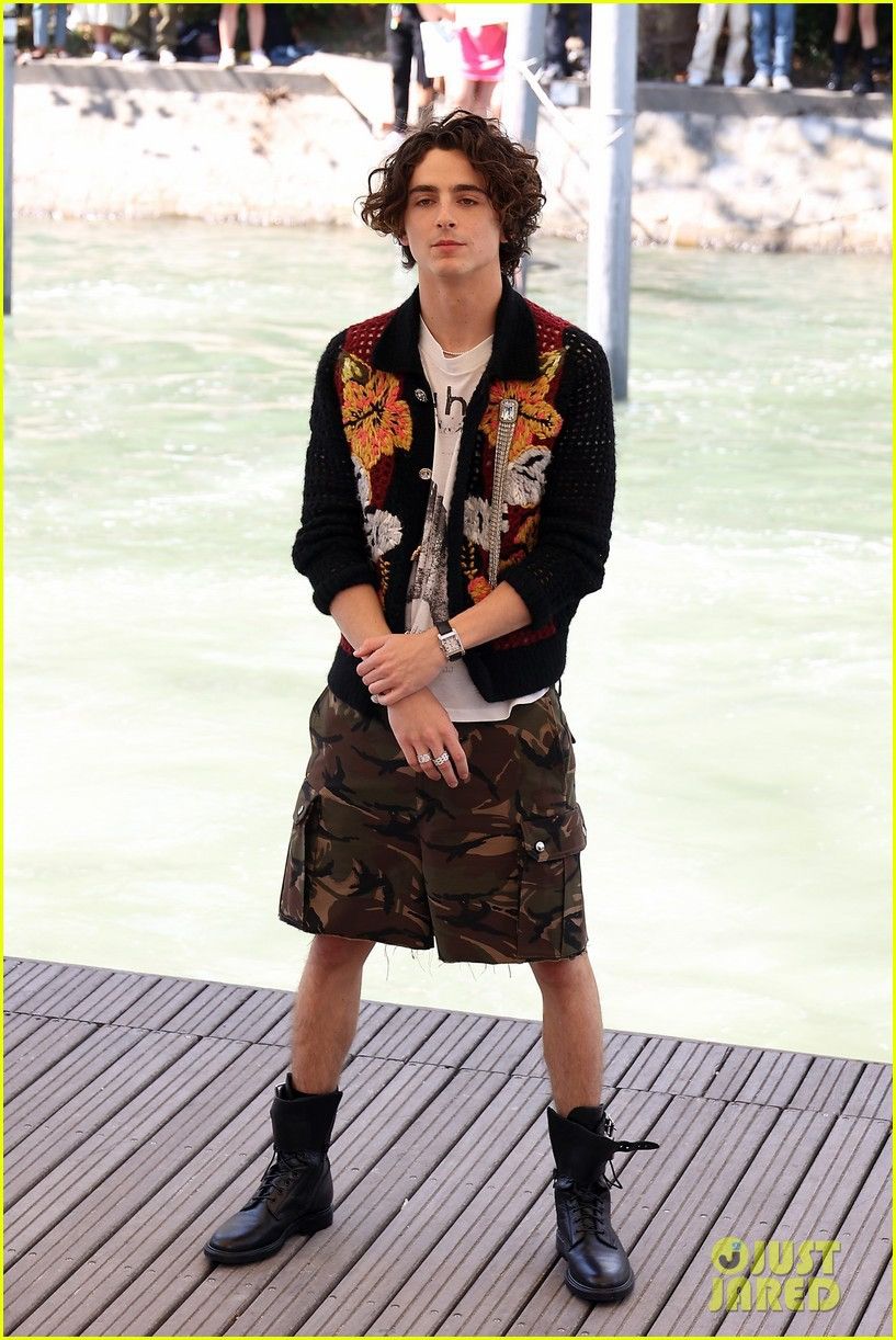 Celine CELINE BY HEDI SLIMANE 23SS CARDIGAN IN FLOWER CROCHET Size US S / EU 44-46 / 1 - 11 Thumbnail