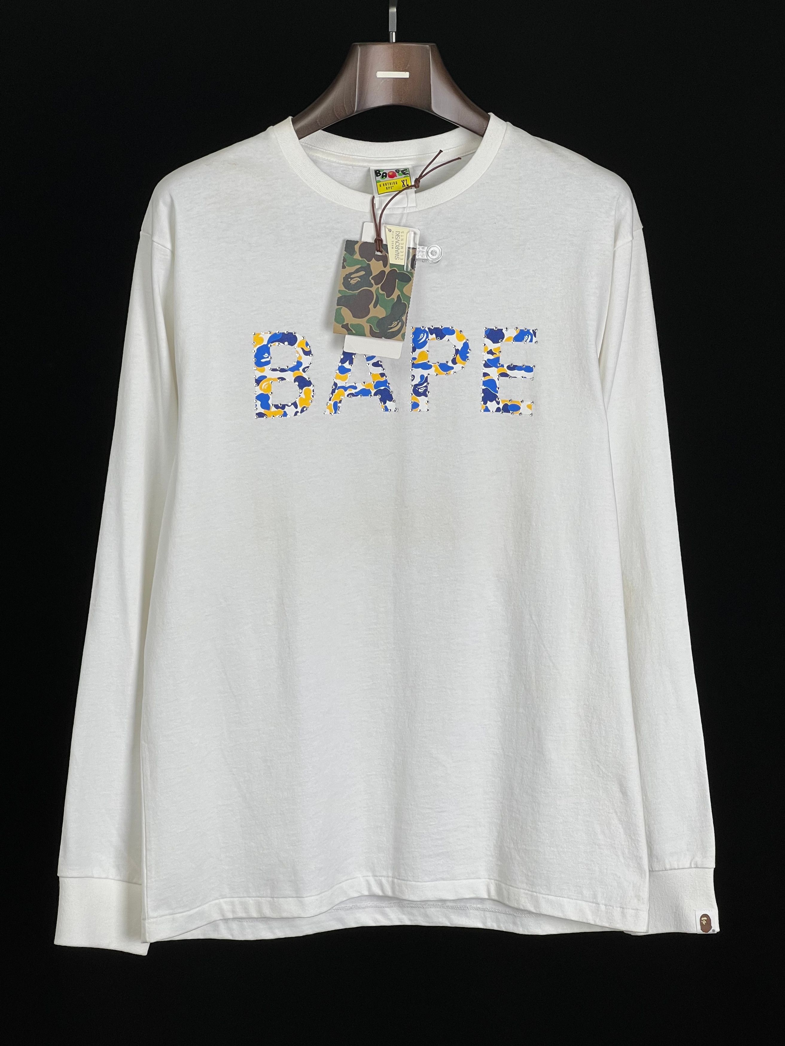 Bape × Swarovski *New with Tag* Long Sleeves 'Shanghai Camo' Edition Size XL Size US XL / EU 56 / 4 - 2 Thumbnail
