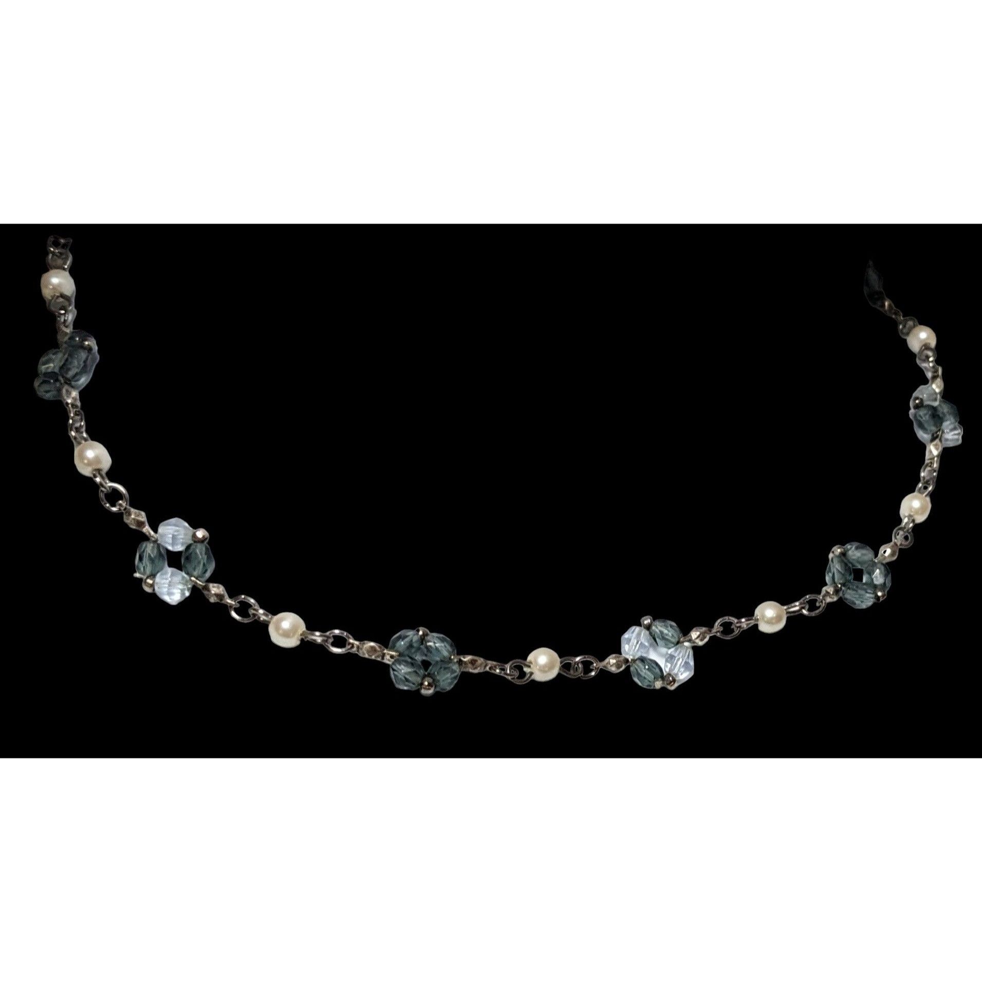 Other Minimalist Handmade Beaded Floral Necklace Size ONE SIZE - 3 Thumbnail