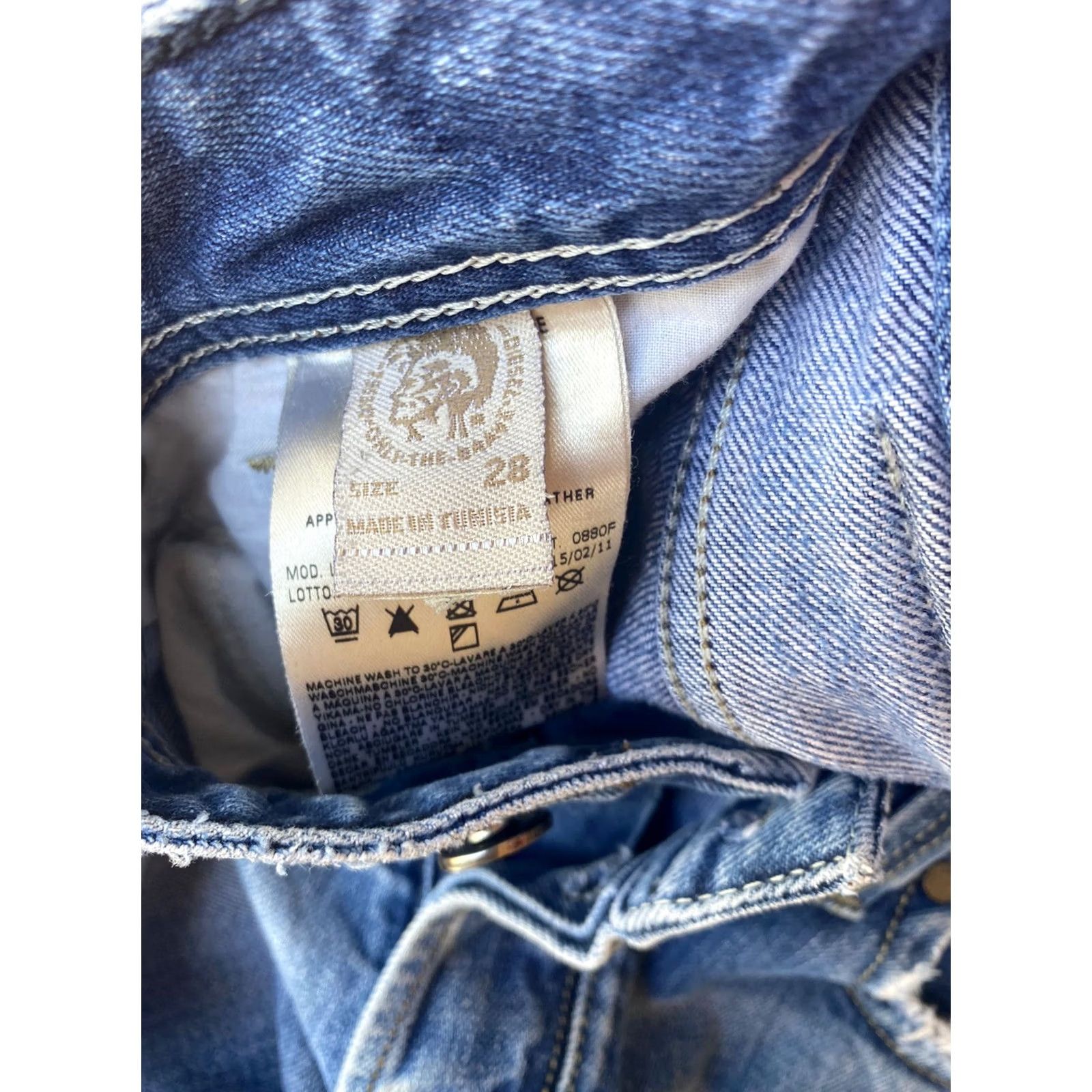 Diesel Diesel Larkee Jeans Button Fly Distressed Straight Blue 28x32 Men Regular Jeans Size US 30 / EU 46 - 3 Thumbnail