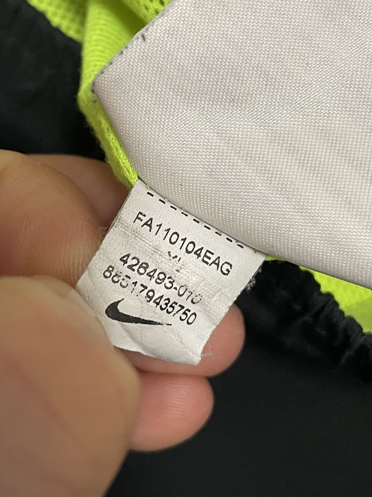 Nike Vintage Nike Athletic Big Logo Nylon Track Pants Size US 36 / EU 52 - 8 Thumbnail