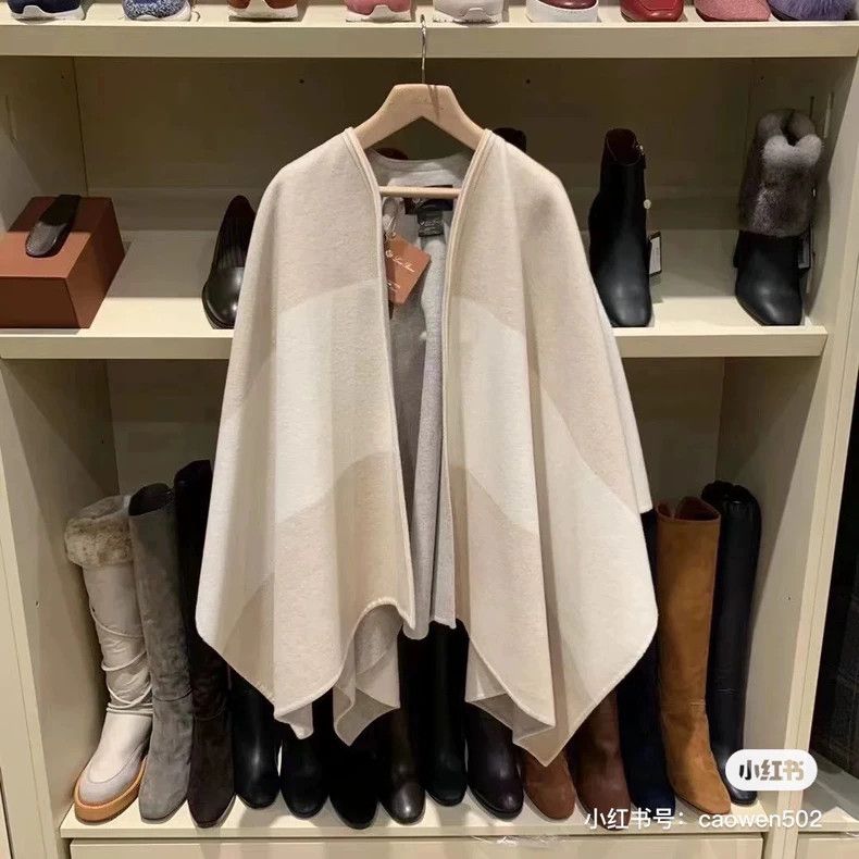 Loro Piana LORO PIANA Shawl cloak, can be used as a coat, oatmeal whi Size M / US 6-8 / IT 42-44 - 5 Thumbnail