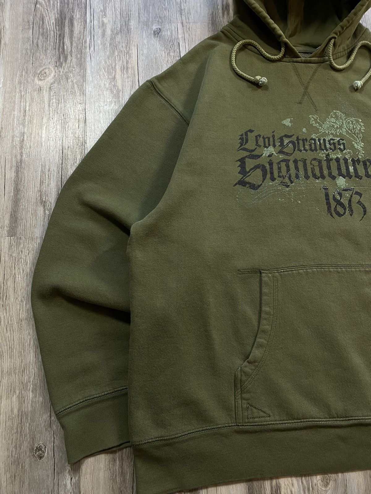 Levi's Vintage Y2K Levi’s Strauss Signature Grunge Spellout Hoodie Size US L / EU 52-54 / 3 - 3 Thumbnail
