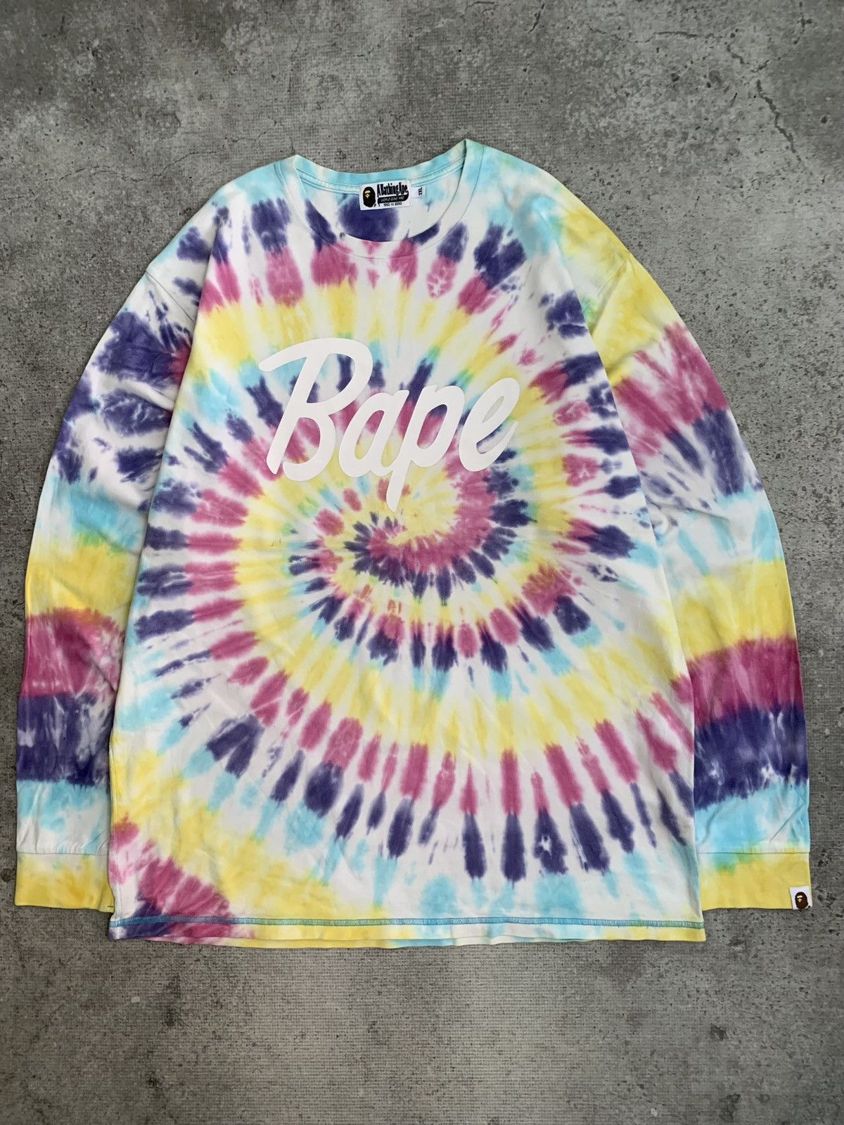 Bape LONGSLEVEE TIE DYE BAPE Size US XXL / EU 58 / 5 - 1 Thumbnail