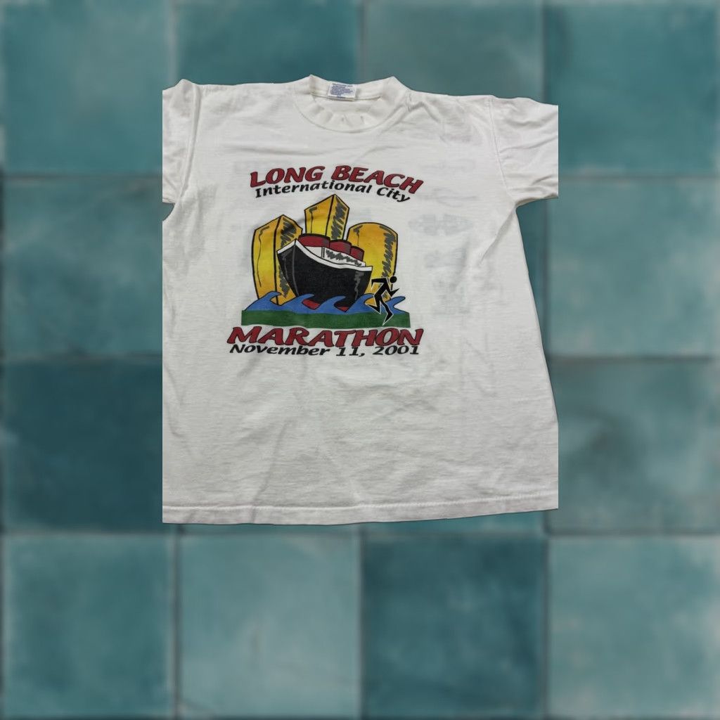 Vintage VINTAGE Long Beach Marathon Shirt Mens M White All Sport T-Shirt Graphic Print 2001 Running Beach Size US M / EU 48-50 / 2 - 1 Thumbnail