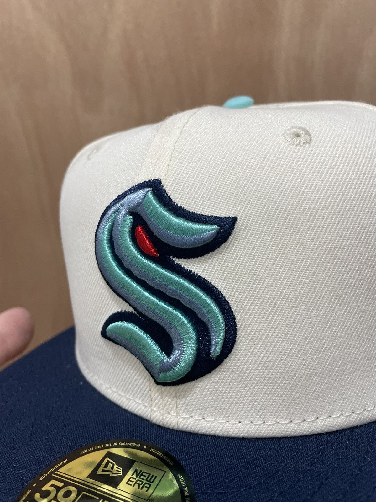 New Era Myfitteds Seattle kraken new era fitted brand new in 7 1/4 Size ONE SIZE - 3 Thumbnail
