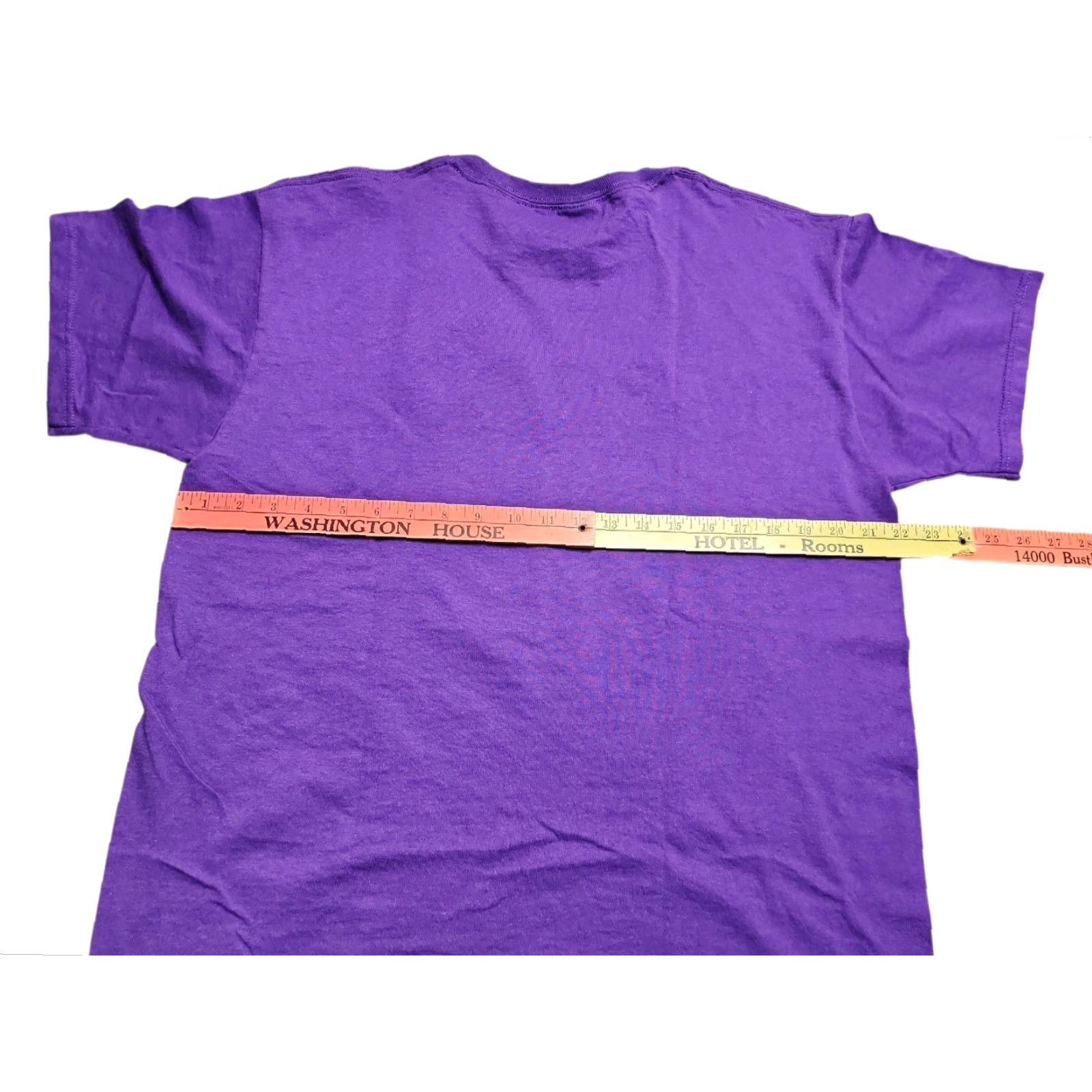 Fruit Of The Loom VINTAGE Fruit of the Loom Mens T-Shirt 90s Christmas Puff Print Purple L Crew Neck Size US L / EU 52-54 / 3 - 3 Thumbnail