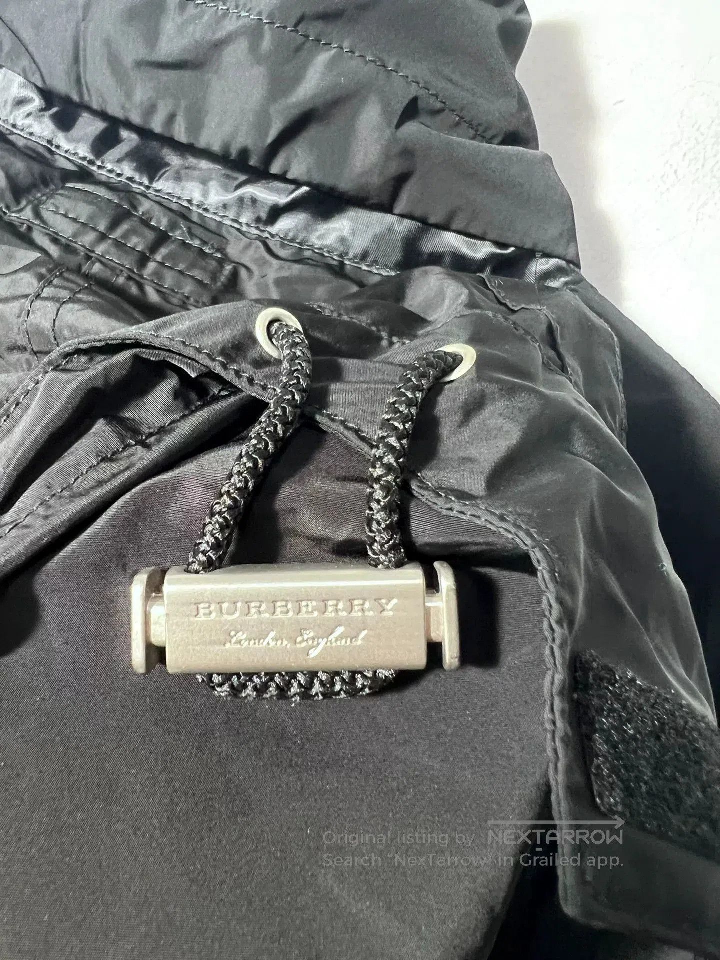 Burberry Burberry Men's Water. Size US XXL / EU 58 / 5 - 5 Thumbnail