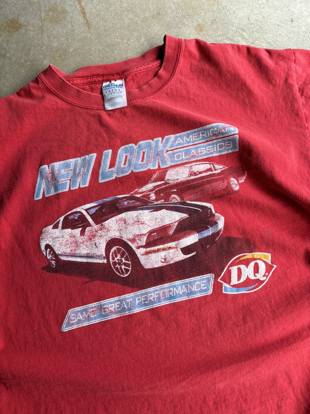 Vintage Crazy 90s Dairy Queen Racing Boxy Faded Red Car Tee Size US L / EU 52-54 / 3 - 3 Thumbnail