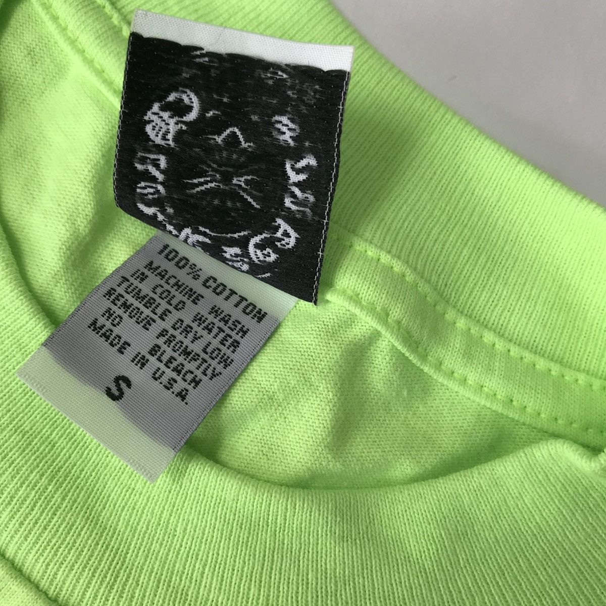 Chrome Hearts Chrome Hearts Scroll Logo Staff Neon Green Size US S / EU 44-46 / 1 - 3 Thumbnail