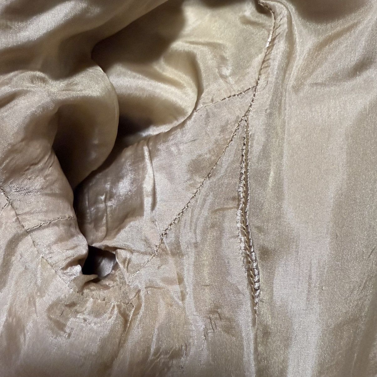 Prada Genuine Prada ribbed trim ball button knit jacket 36 beige Size XS / US 0-2 / IT 36-38 - 14 Thumbnail