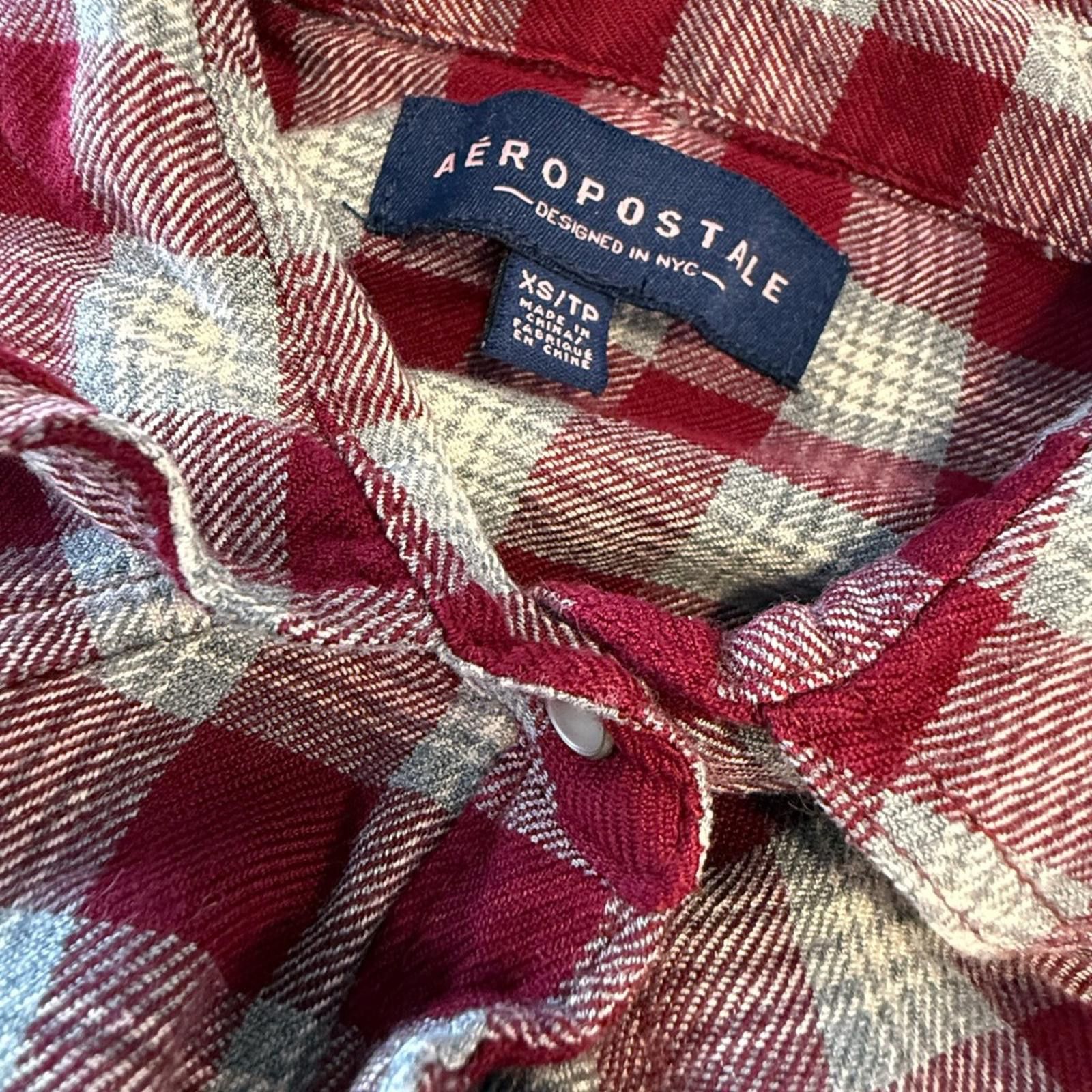 Aeropostale Aeropostale plaid western snap shirt red gray SZ XS FLAW Size XS / US 0-2 / IT 36-38 - 3 Thumbnail