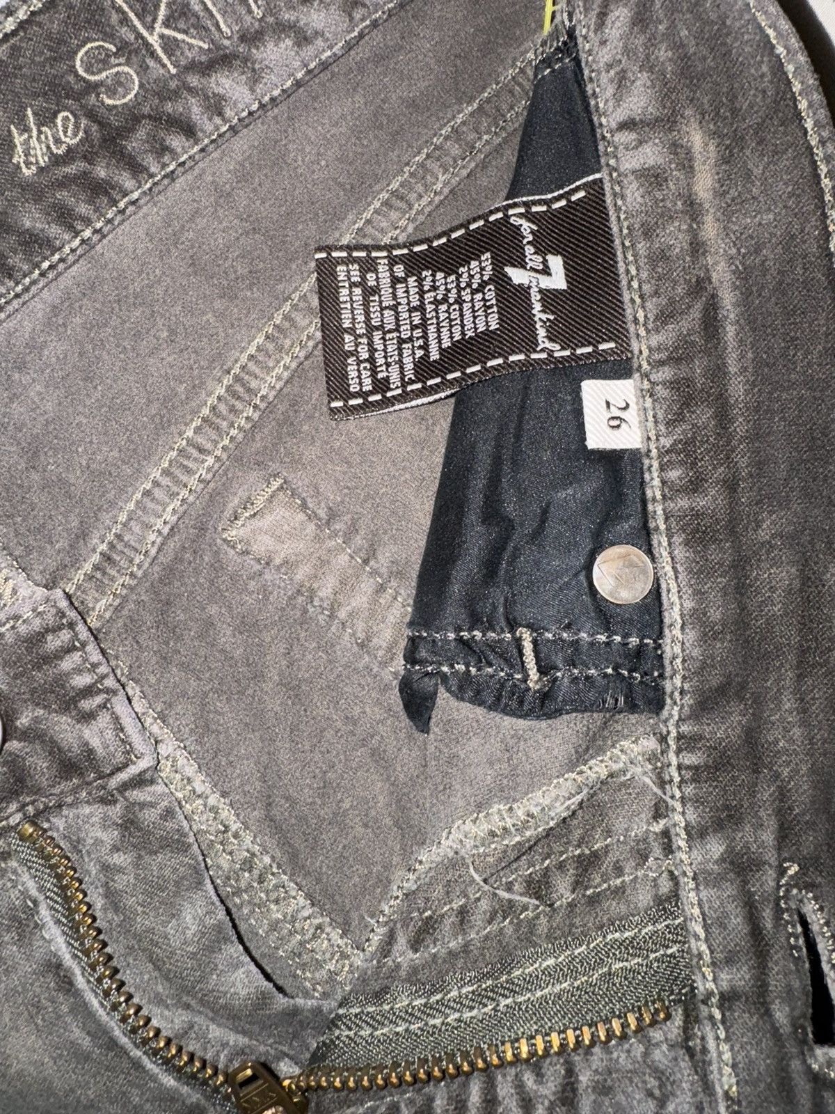 7 For All Mankind Dark Green Suede Skinny Pants Size 26" / US 2 / IT 38 - 1 Thumbnail