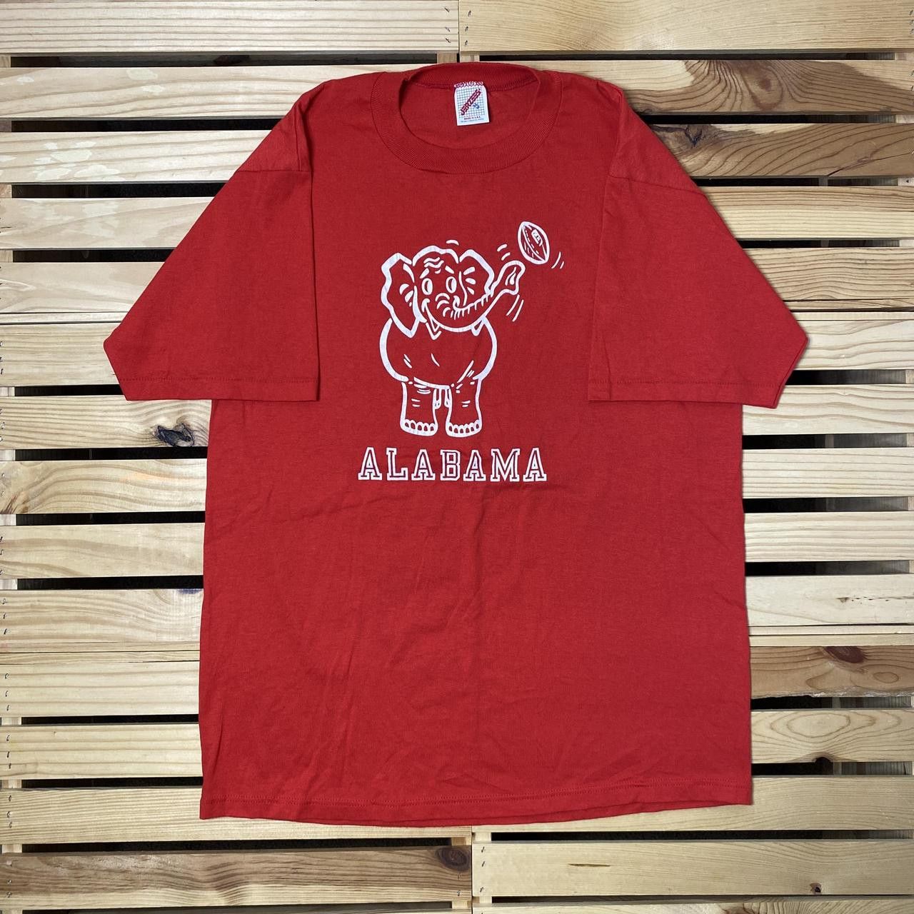 Jerzees Vintage University of Alabama Red College Tee Size XL Size US XL / EU 56 / 4 - 1 Thumbnail