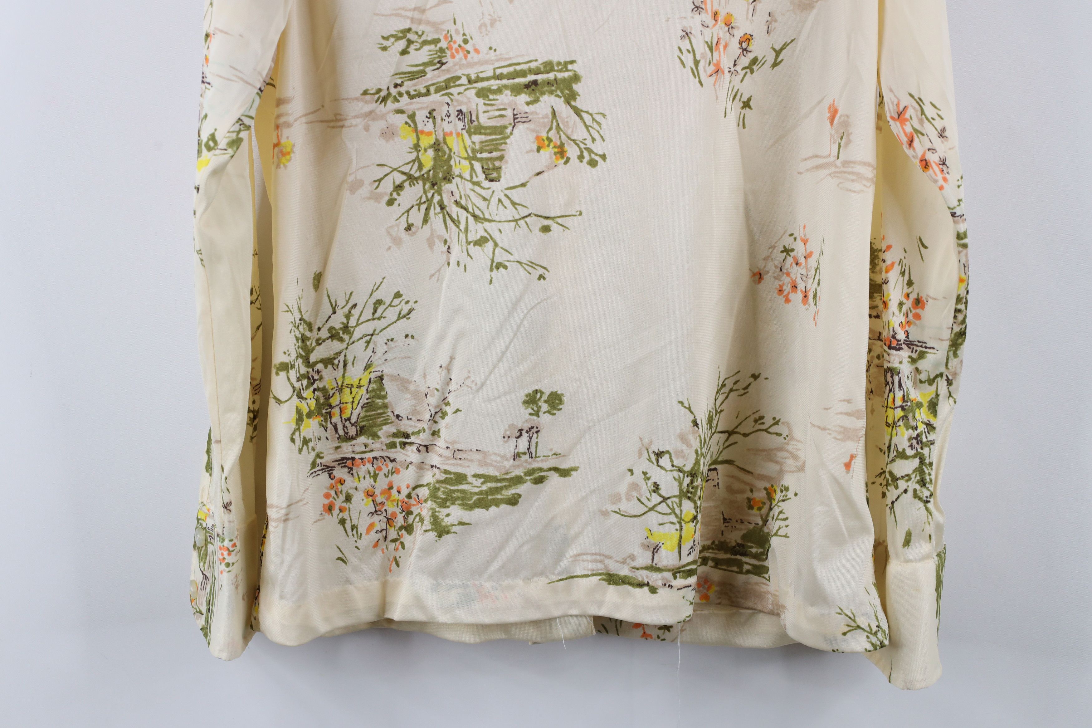 Vintage Vintage 70s Streetwear Flower Knit Collared Button Shirt USA Size L / US 10 / IT 46 - 11 Thumbnail