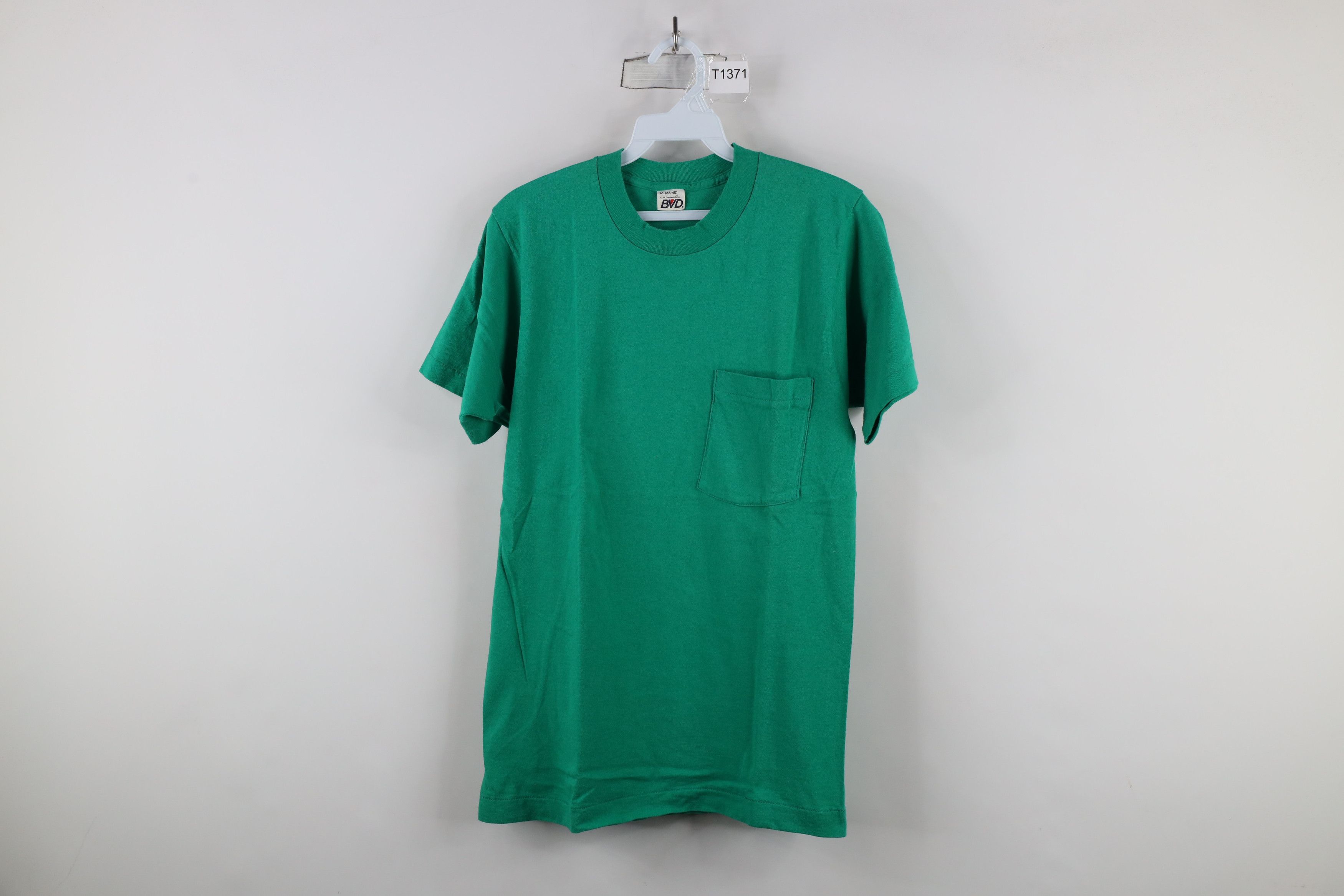 Vintage Vintage 80s 90s Streetwear Cotton T-Shirt Kelly Green USA Size US M / EU 48-50 / 2 - 1 Thumbnail