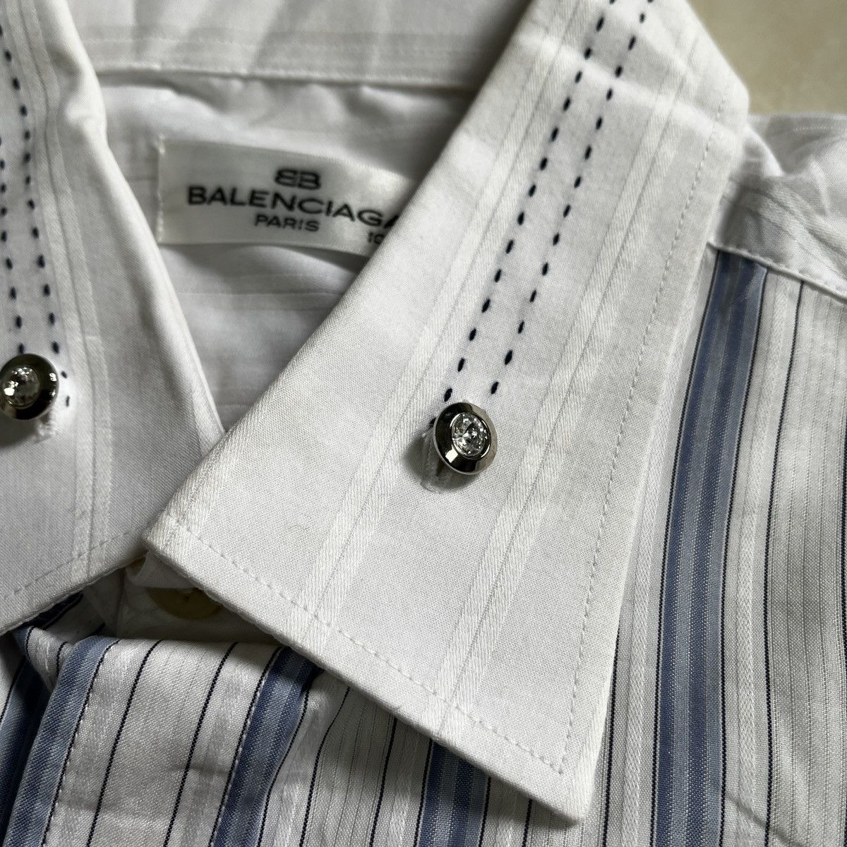 Balenciaga Vintage Balenciaga button shirt Size US XL / EU 56 / 4 - 8 Thumbnail