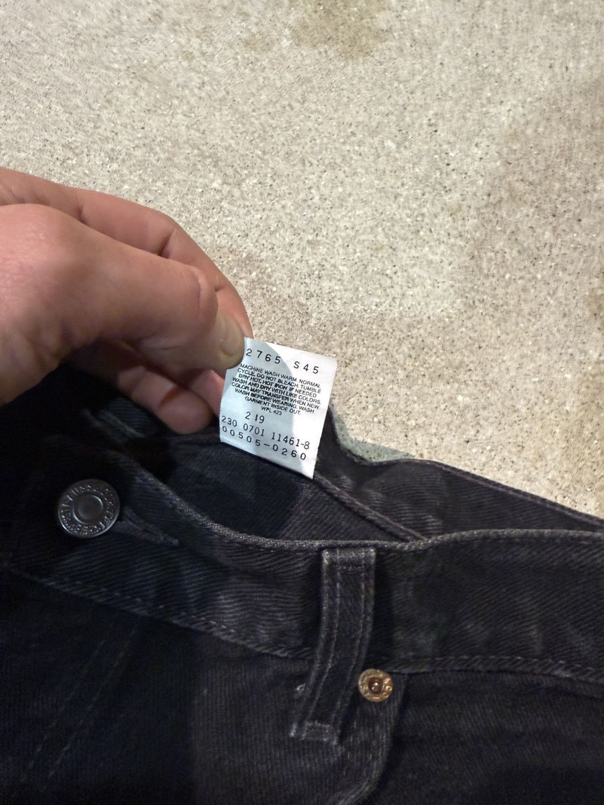 Levi's Levi’s 505 Black Denim Jeans – Vintage 90s Fit Size US 36 / EU 52 - 4 Thumbnail